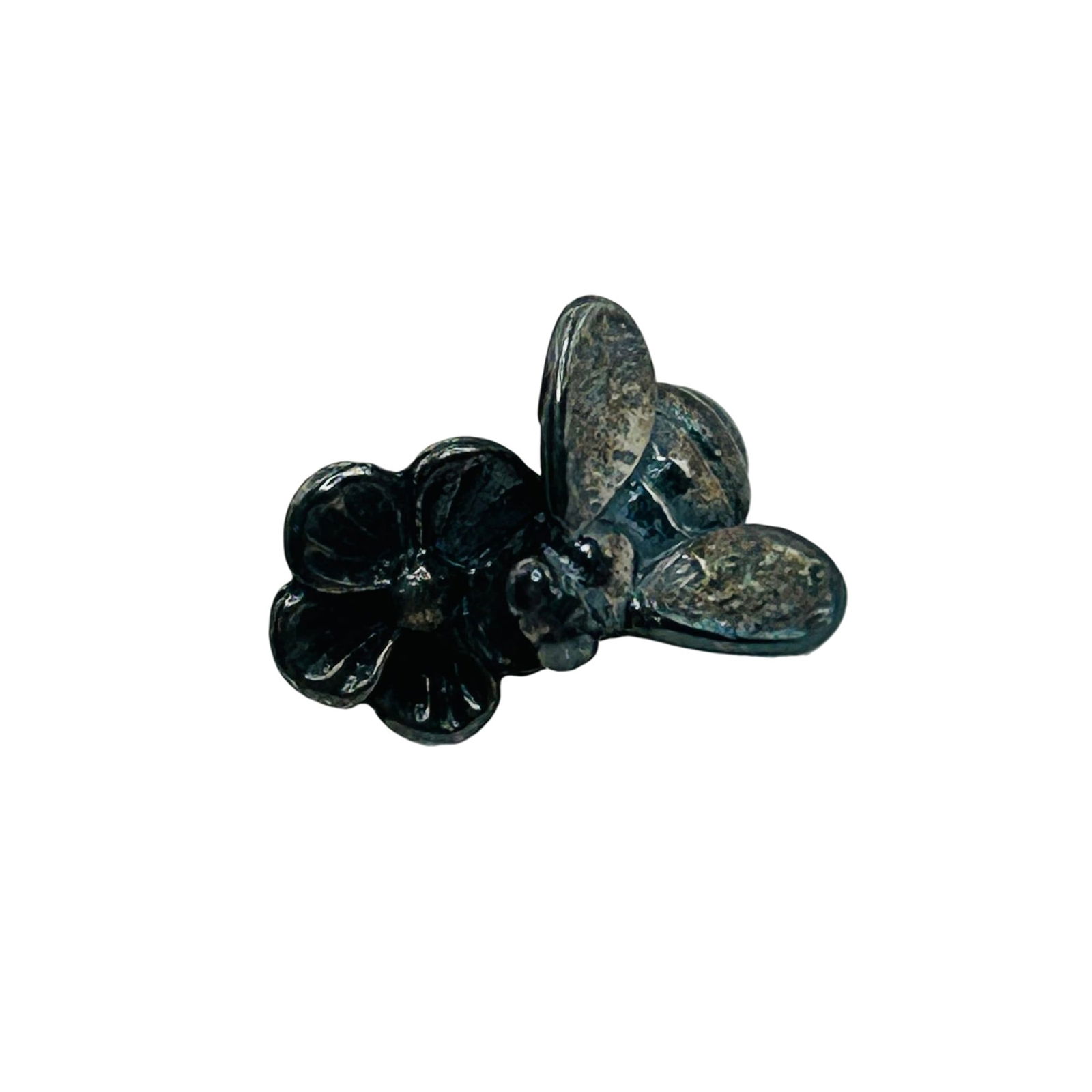 Avery Sterling Bee And Flower Stick Pin: Avery Sterling bee and flower stick pin. 2.10g