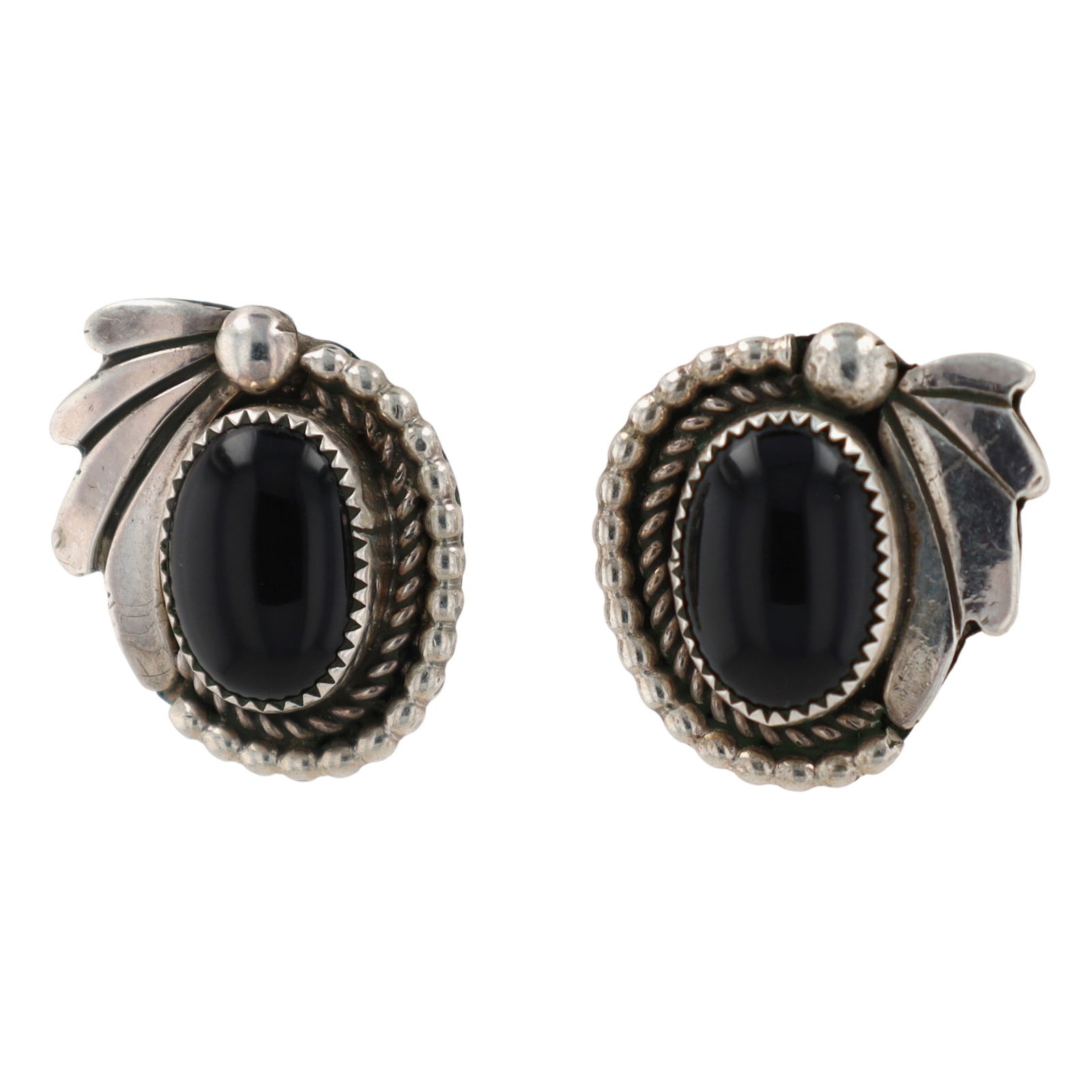 Richardson's Trading Post Signed Navajo Sterling Onyx Stud Earrings (1 of 5)