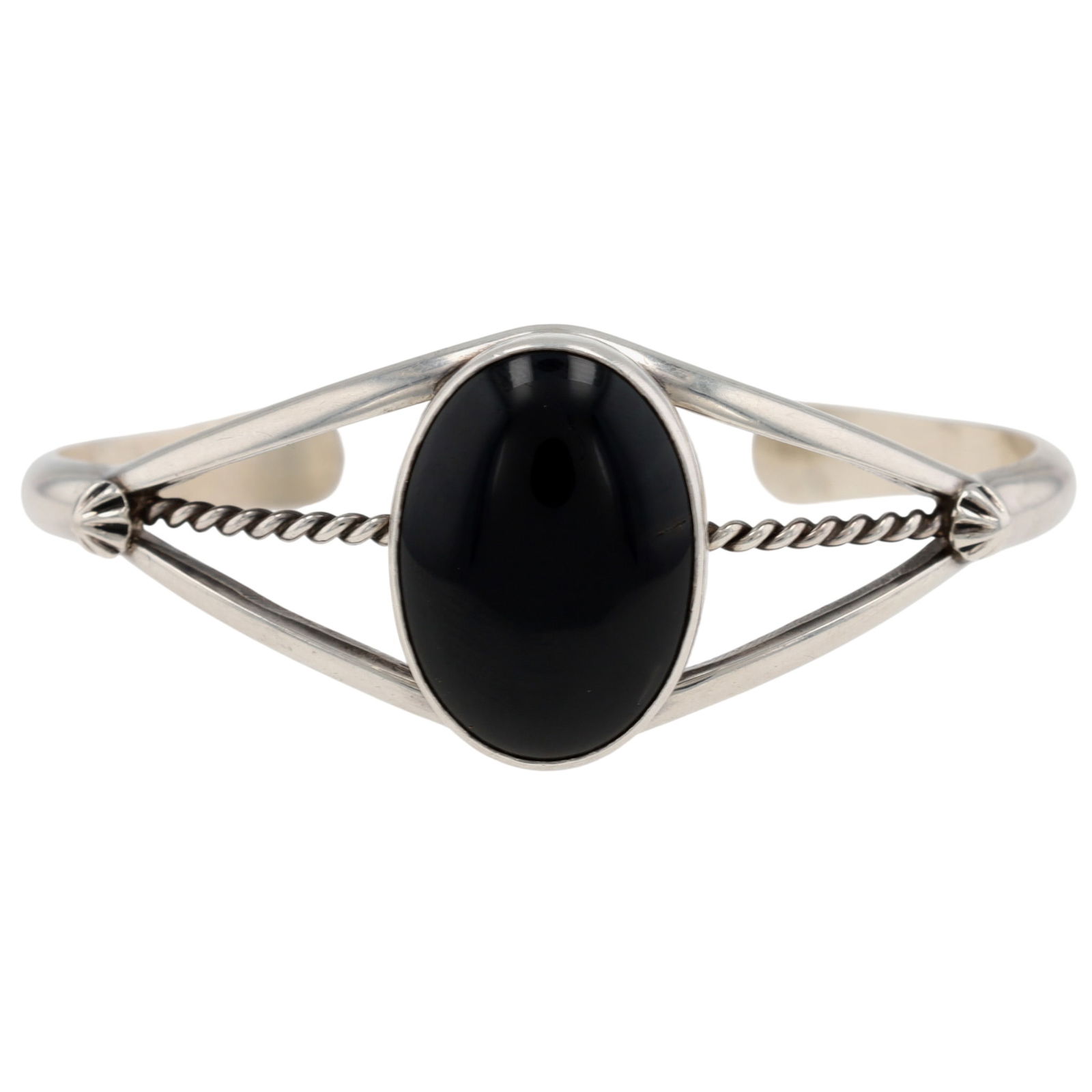 Richardson's Trading Post Navajo Arts & Crafts Guild Sterling Onyx Cuff Bracelet: Presented in partnership with the historic Richardson’s Trading Post, a cornerstone of Native American jewelry since 1913. Selected from their archives of rare vintage and contemporary pieces. Navaj