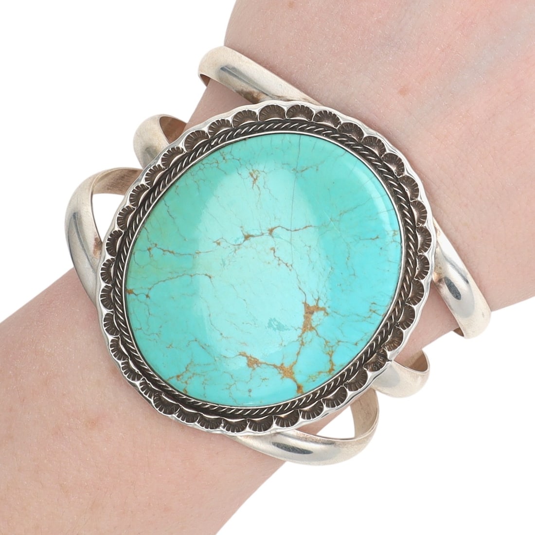 Richardson's Trading Post Donovan Skeet Navajo Sterling Turquoise Cuff Bracelet (1 of 10)