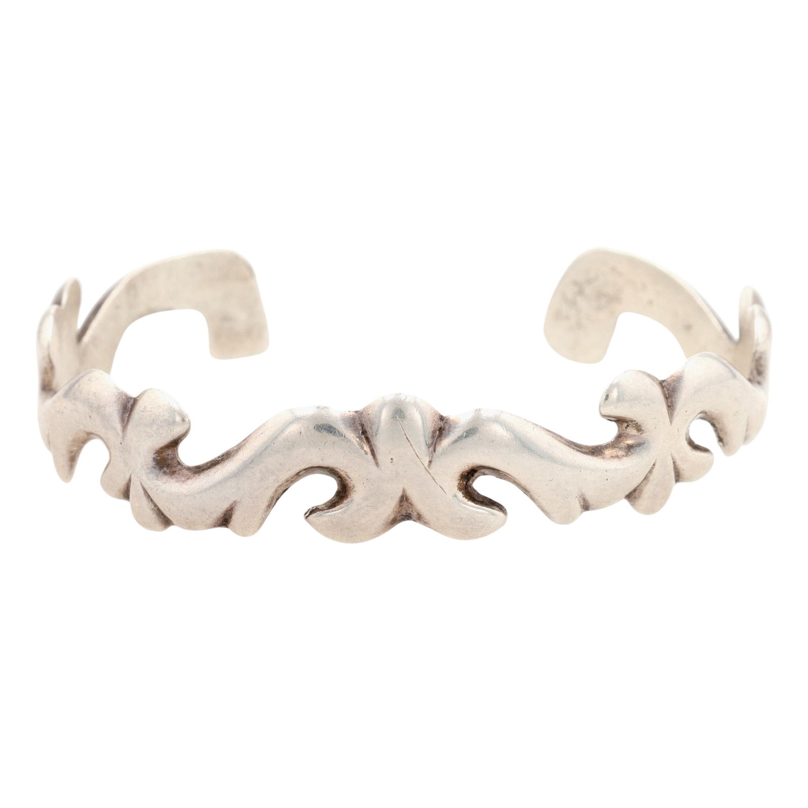 Richardson's Trading Post Vintage Navajo Sandcast Plain Silver Cuff Bracelet (1 of 9)