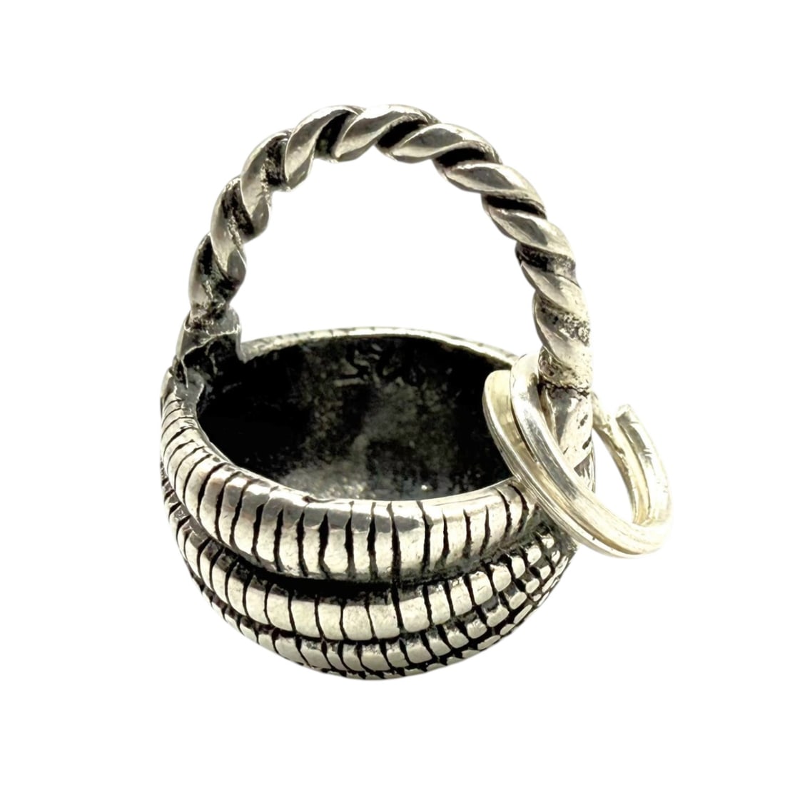 Sterling Wicker Basket Charm 3.9g (1 of 4)
