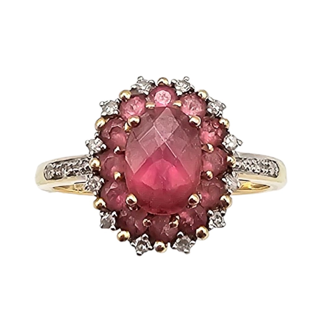 14K Gold Diamond Cushion Cut pink Spinel Cocktail Ring Size 5.75, 2.1g: 14K Gold Diamond Cushion Cut pink Spinel Cocktail Ring Size 5.75, 2.1g Approximately 1.75 TCW