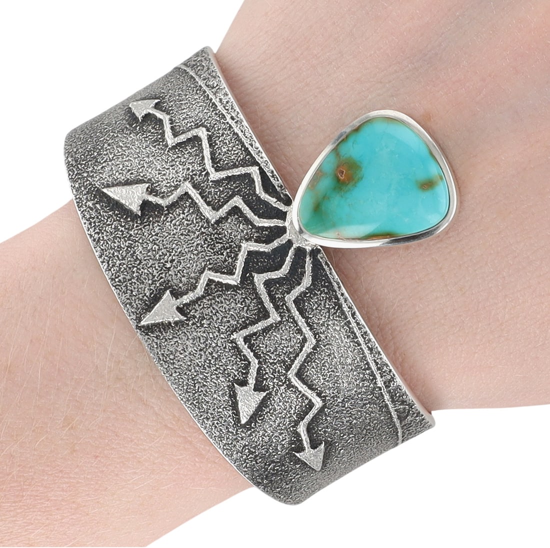 Darryl Dean Begay Navajo Orvil Jack Turquoise 'Spring Thunder' Cuff Bracelet: Rare Find - Darryl Dean Begay Navajo Sterling Silver & Orvil Jack (aka Blue Ridge) Turquoise 'Spring Thunder' Cuff Bracelet - 60.6g - AMAZING! / This cuff bracelet, aptly named 'Spring Thunder,' depic