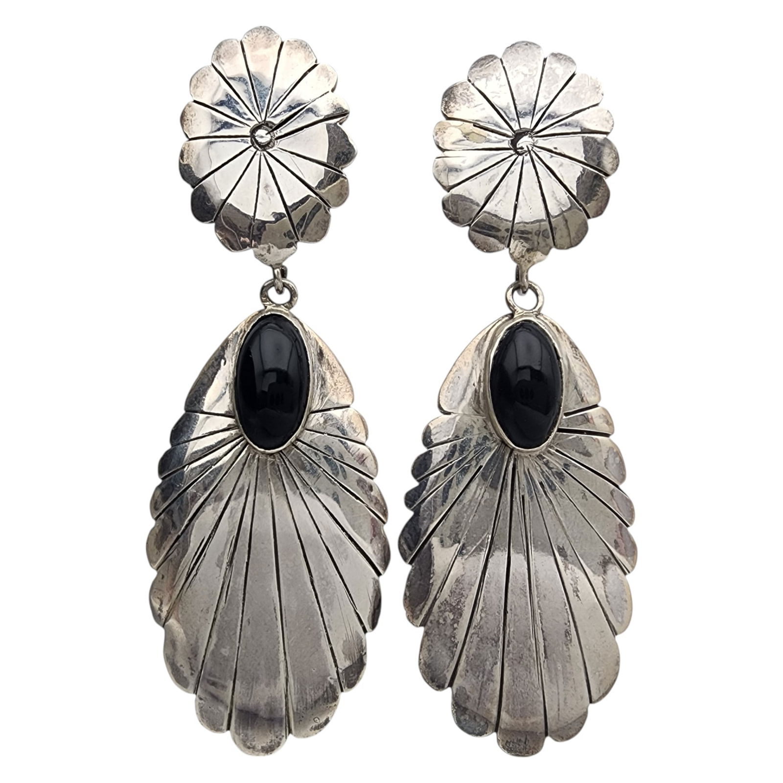 Vintage Navajo Sterling Onyx Dangle Earrings: Vintage Navajo Sterling Onyx Dangle Earrings | 17.6g