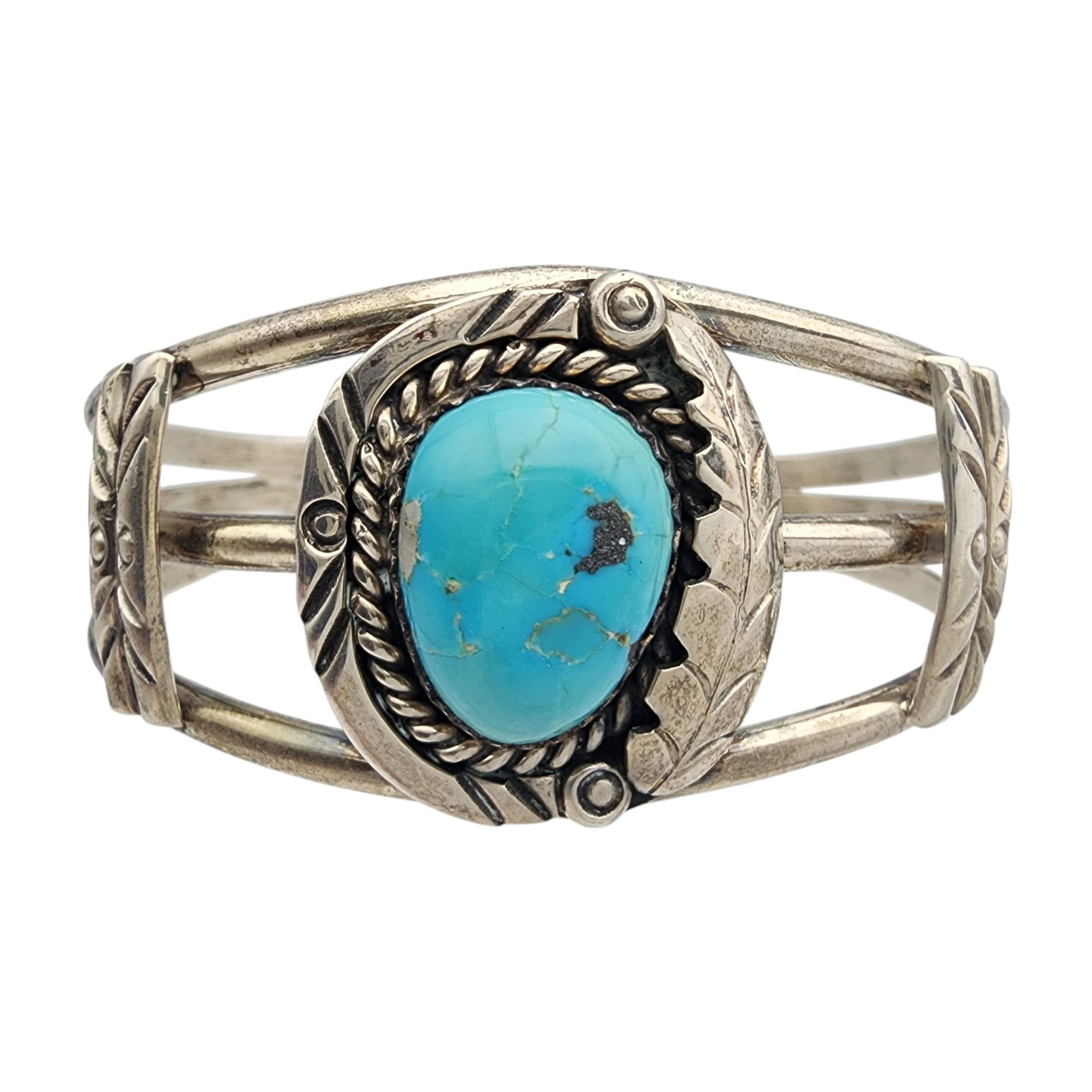 Vintage Navajo Sterling Turquoise Cuff Bracelet: Vintage Navajo Sterling Turquoise Cuff Bracelet | 29.6g