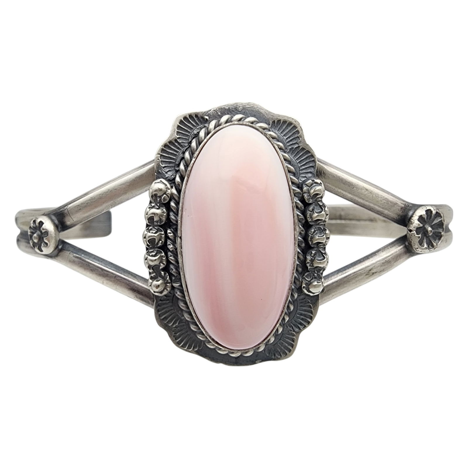 John Nelson Navajo Sterling Pink Conch Cuff Bracelet (1 of 8)