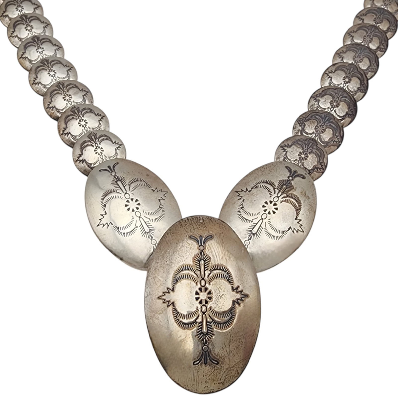 Carlisle Jewelry Co. Sterling Stamped Pillow Bead Necklace: Carlisle Jewelry Co. Sterling Stamped Pillow Bead Necklace | 51g - see photos, one of the cones has a dent