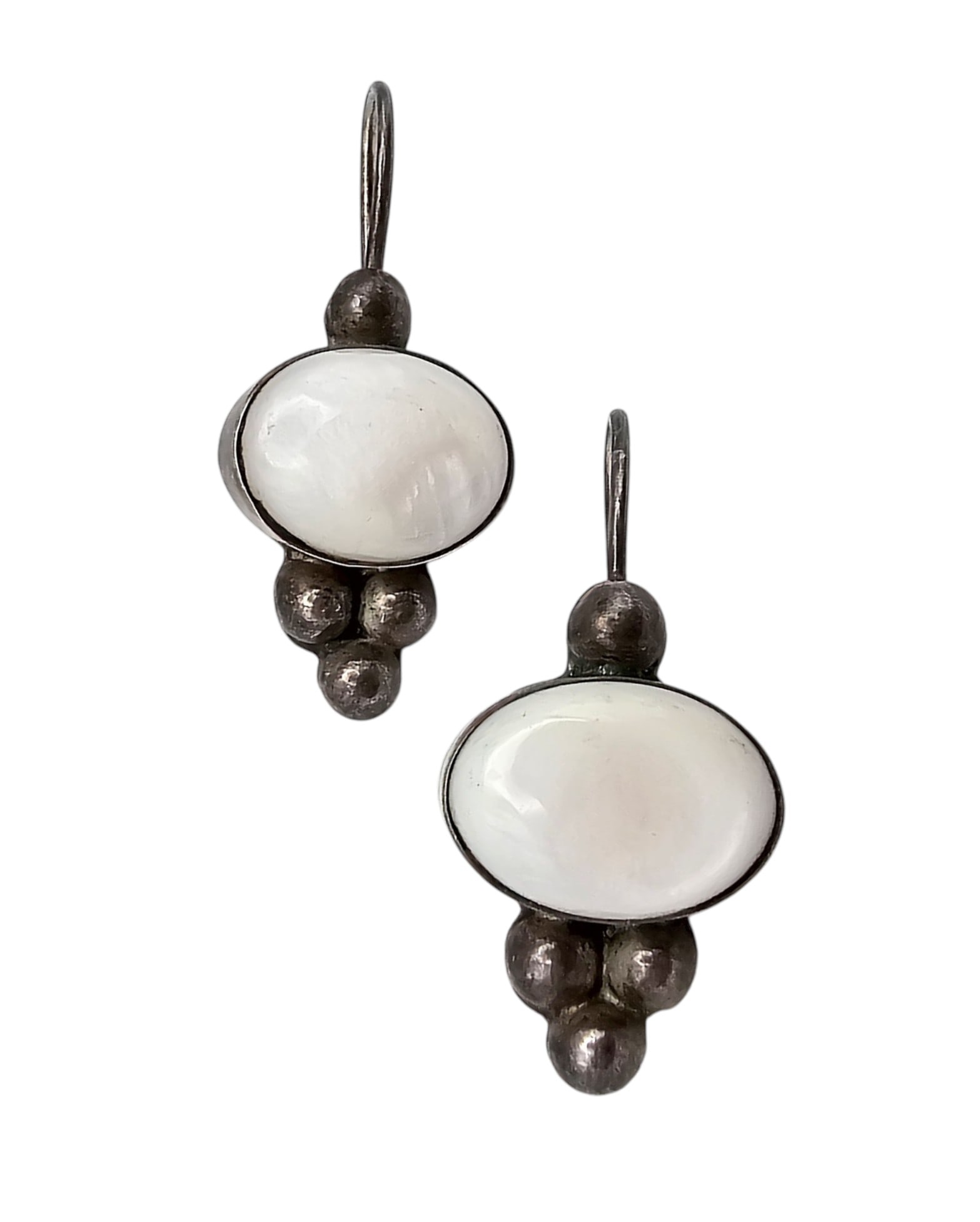 ATI Mexico Sterling Mother Of Pearl Dangle Earrings: ATI Mexico Sterling Mother Of Pearl Drop Dangle Earrings, 5.2g