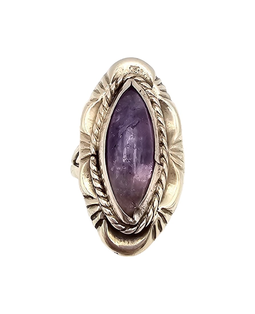 Mexico Sterling Amethyst Ring Size 3.75: Mexico Sterling Amethyst Ring Size 3.75 6.3 G.
