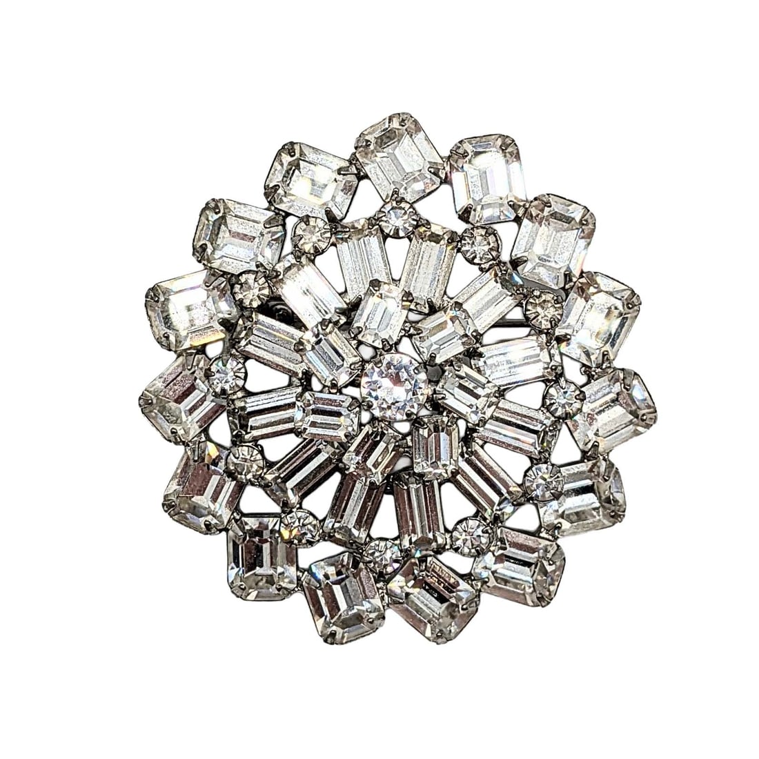 Weiss Silver Tone Metal Rhinestone Cluster Brooch: Weiss Silver Tone Metal Rhinestone Cluster Brooch. Signed Weiss. 34.8g