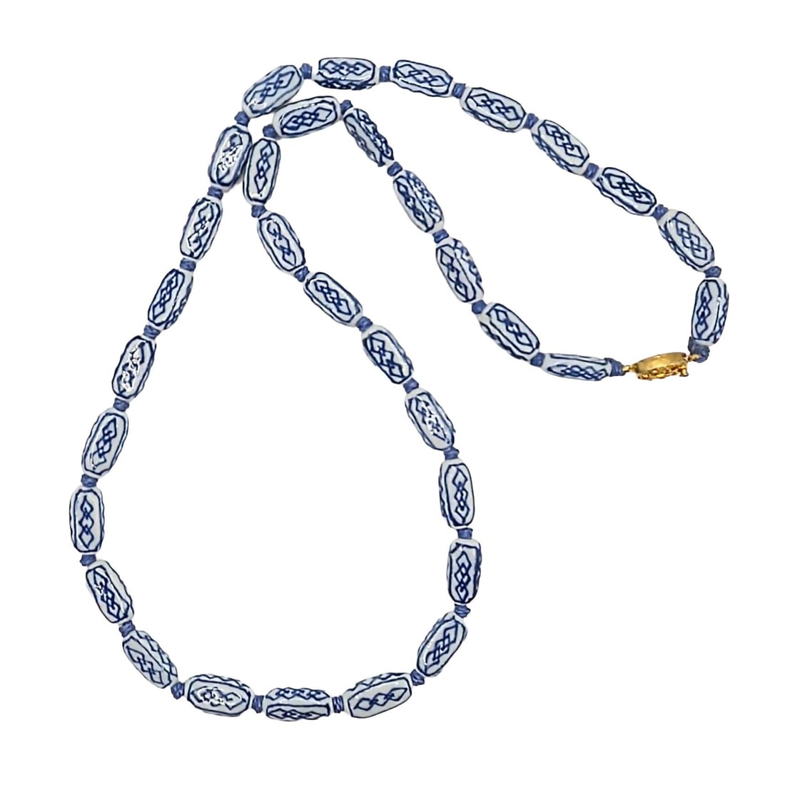 Vintage 18KT Gold Plate Chinese Export Porcelain Beaded Necklace: Vintage 18KT Gold Plated Clasp, Chinese Export Porcelain Beaded Necklace. Unsigned. 36.2g