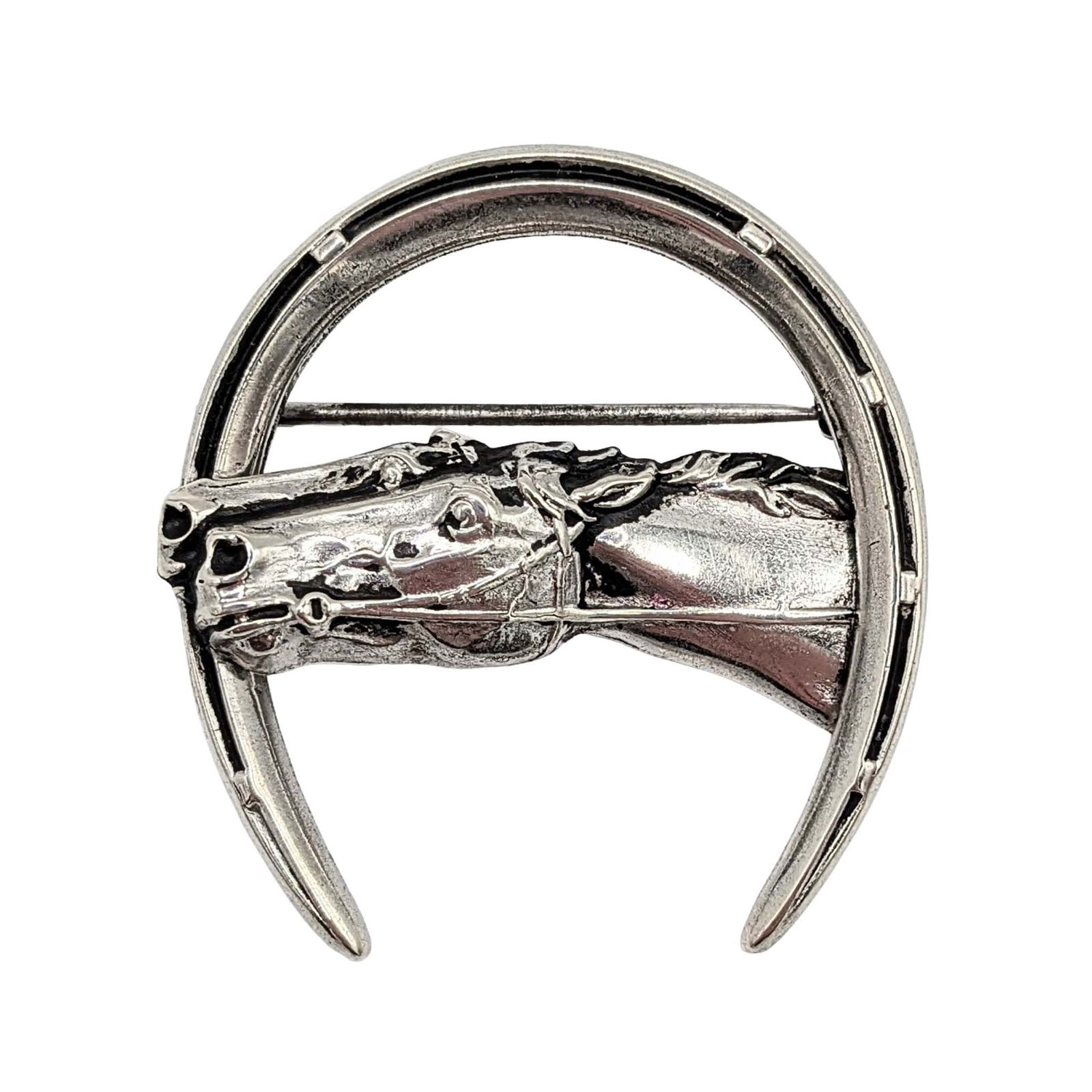 Taylord Sterling Silver Racing Horses Horseshoe Brooch: Taylord Vintage Sterling Silver Racing Horses, Horseshoe Brooch. Signed Taylord Sterling. 8.8g