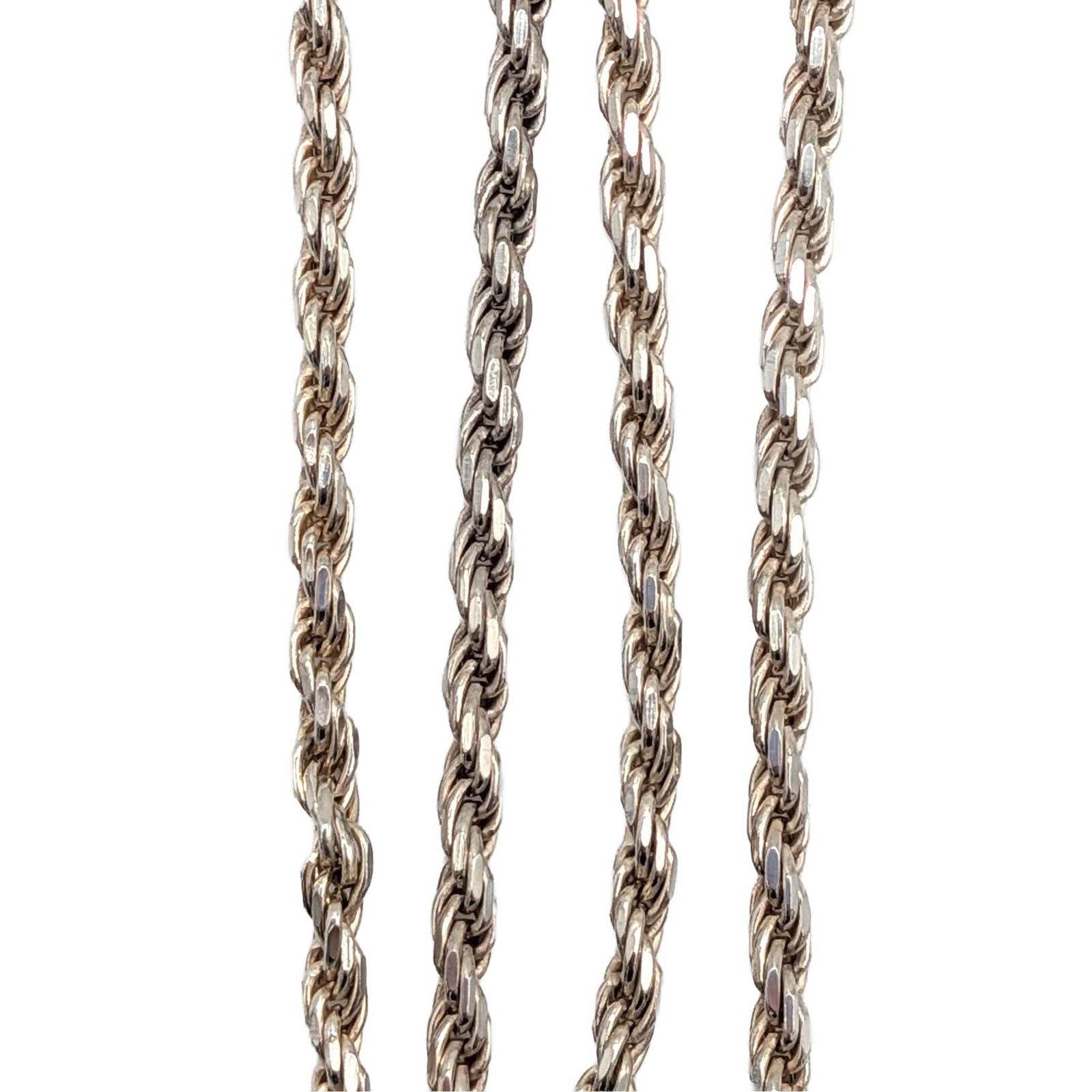 Italian Sterling Silver 3mm Twisted Rope Chain Necklace: Italian Sterling Silver 3mm Cut Detail Twisted Rope Chain Necklace. 21in Length. Signed Made in Italy 925. 12.7g