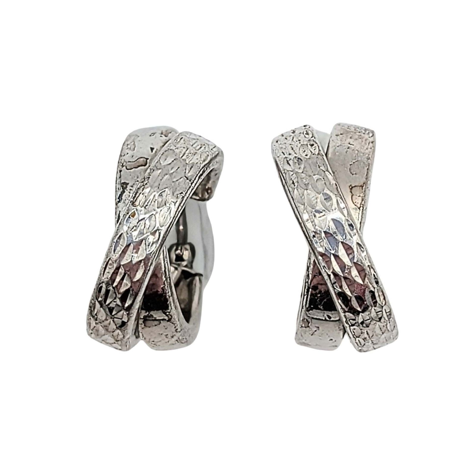 Signed Sterling Silver Double Overlap Hoop Earrings: Signed Sterling Silver Double Overlapping Hoop Earrings. Signed PC 925. 4.5g