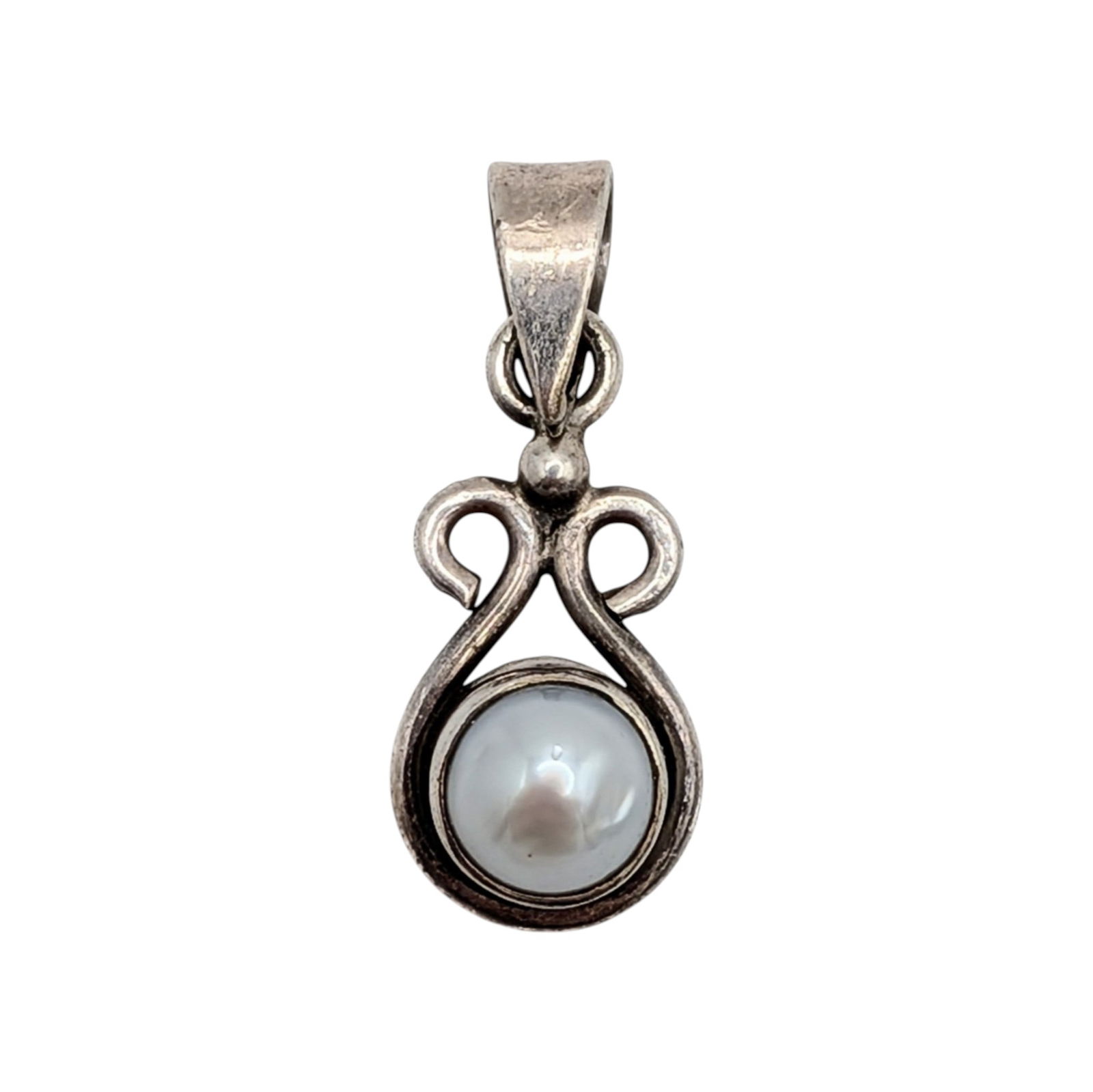 Sterling Silver Pearl Drop Pendant: Sterling Silver Pearl Drop Pendant. Signed 925. 1.4g