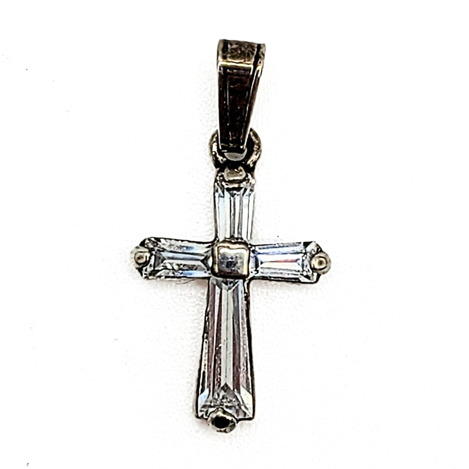 Sterling Silver CZ Cross Pendant: Sterling Silver CZ Cross Pendant. Signed 925. .9g