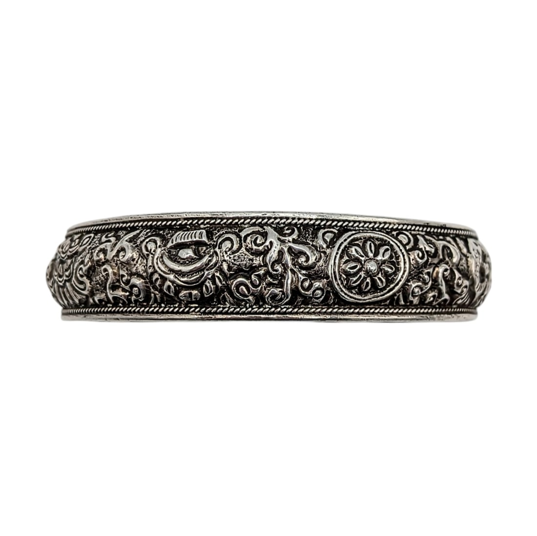 Victorian Sterling Silver Repousse Floral Scroll Cuff Bracelet (1 of 4)