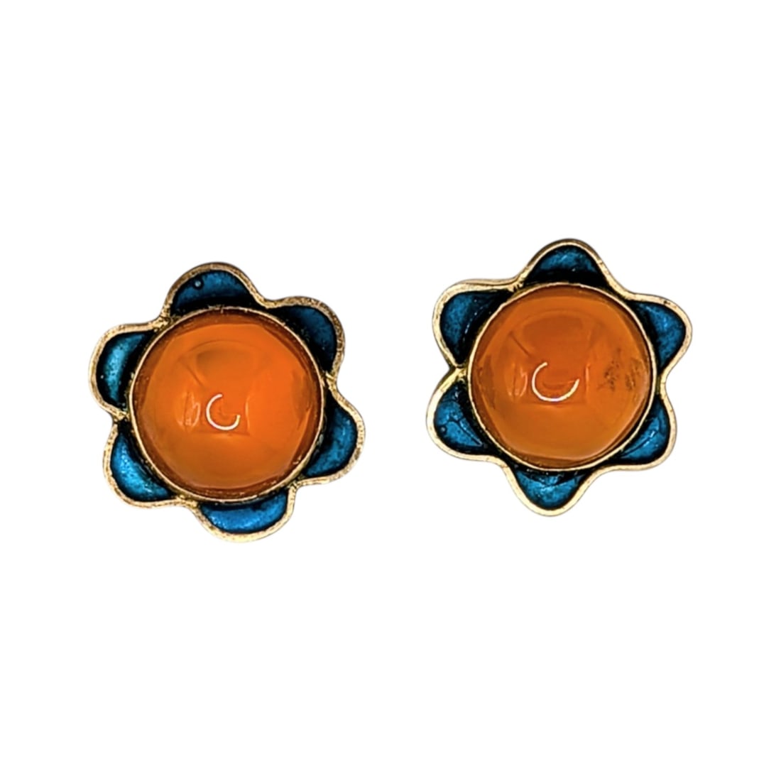 Signed Gold Over Silver Carnelian Enamel Flower Stud Earrings: Signed Vintage Gold Over Sterling Silver, Carnelian, Blue Enamel Flower Stud Earrings. Signed 925 S. 2.4g