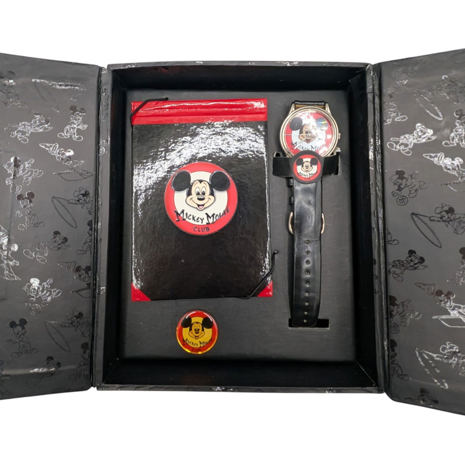 Disney Vintage Mickey Mouse Club Box Set: Disney Vintage Mickey Mouse Club Box Set with Watch, Notepad and Pin. Signed Made Exclusively for The Disney Store. 318.5g