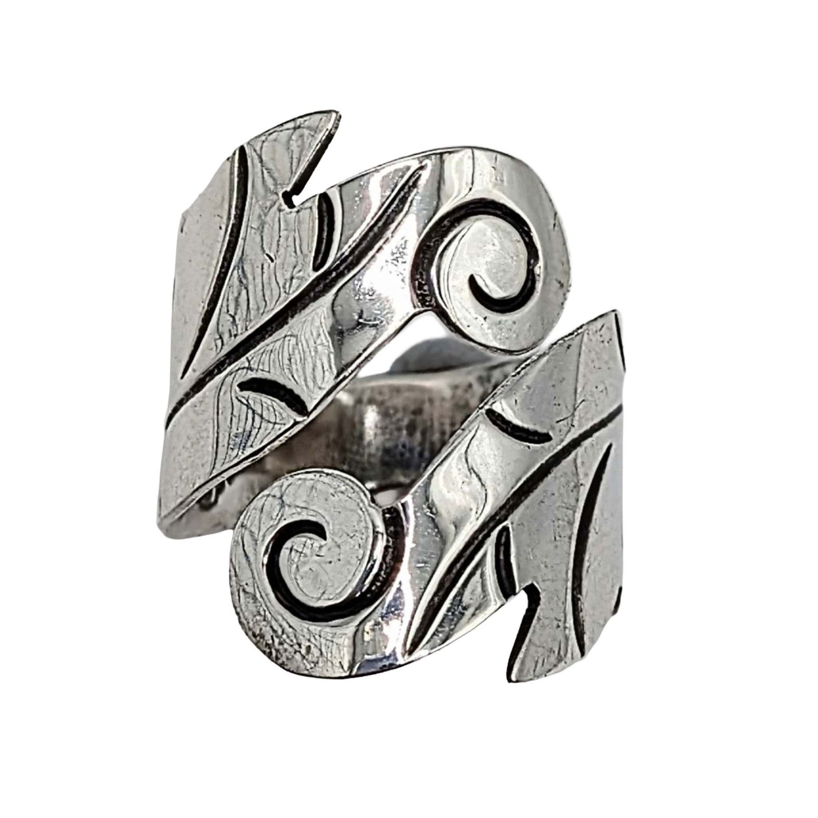Signed Mexican Sterling Silver Adjustable Leaf Wrap Ring: Signed Mexican Sterling Silver Adjustable Leaf Wrap Ring. Approx Size 8 (adjustable) Signed Hecho en Mexico. 5.8g