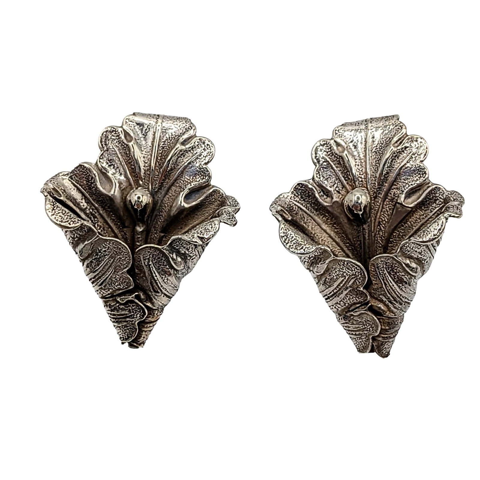Mexican Sterling Silver Sculptural Flower Screw Back Earrings: Mexican Sterling Silver Sculptural Flower Screw Back Earrings. Signed Sterling. 10.7g
