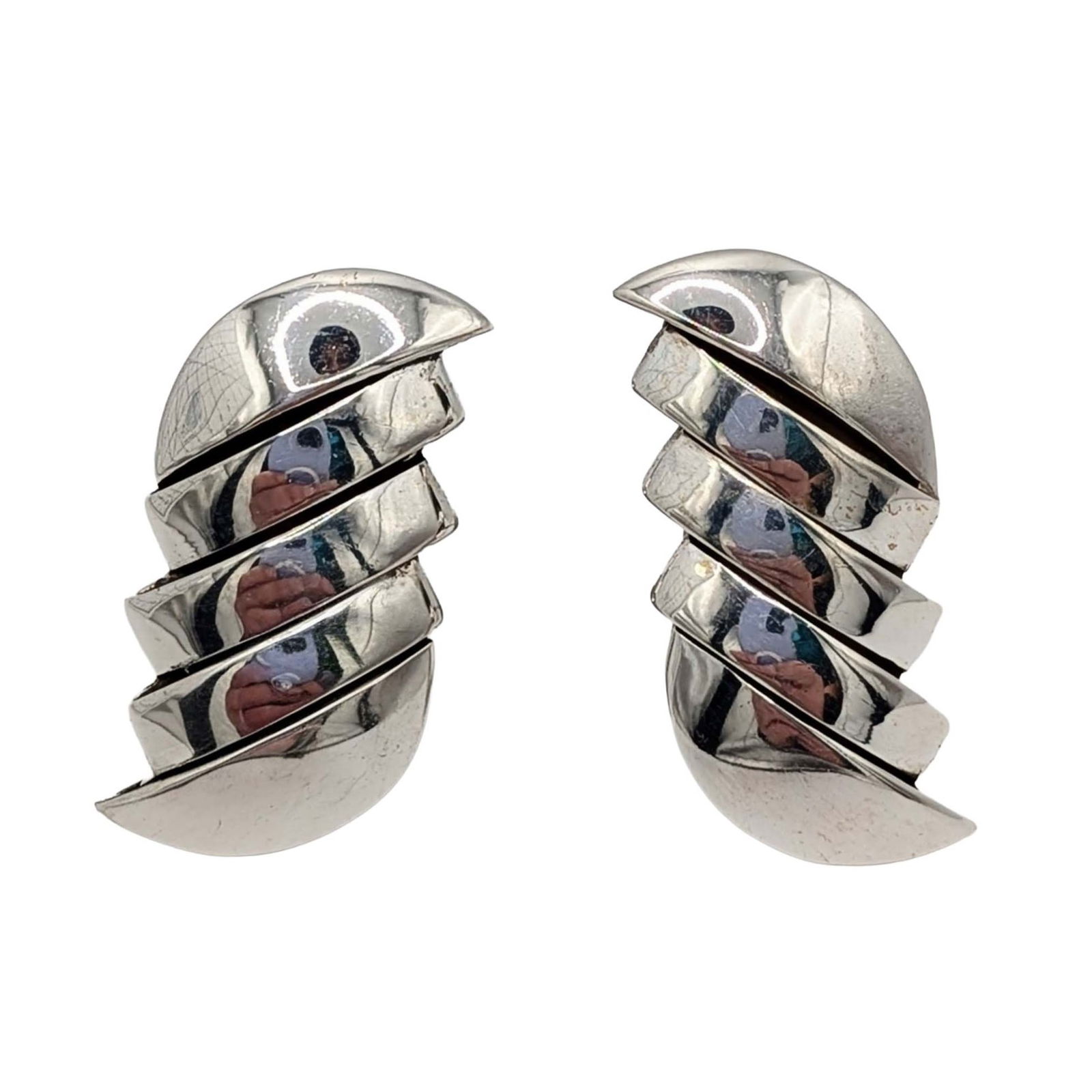 Signed Mexican Sterling Silver Modernist Stud Earrings: Signed Mexican Sterling Silver Modernist Sculptural Stud Earrings. Signed 925 Mexico TM-140. 9.8g