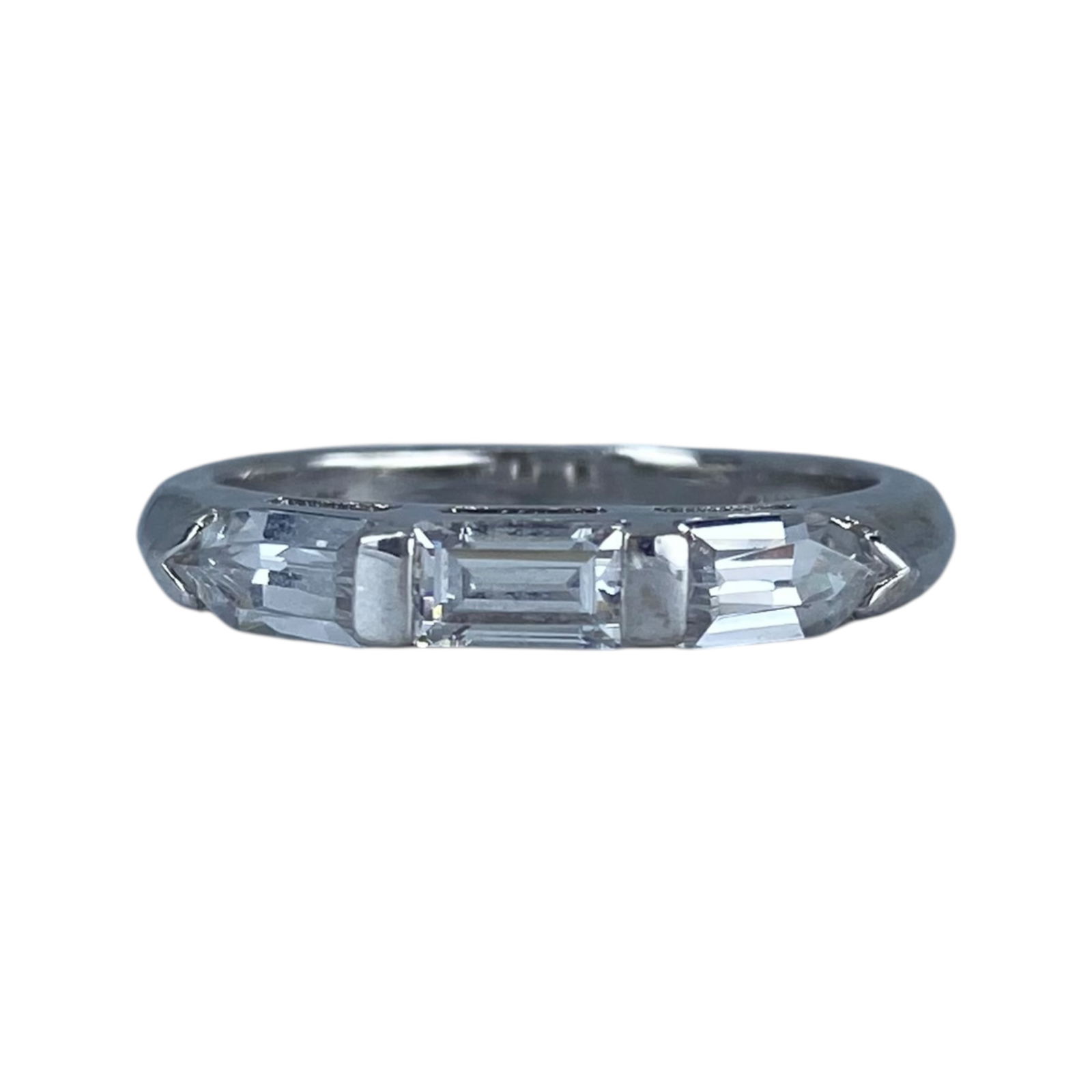 Signed Sterling Baguette and Bullet CZ Channel Ring 3.01g sz 7: Signed Sterling Baguette and Bullet CZ Channel Ring 3.01g sz 7 Engraved ADI 925 China CZ