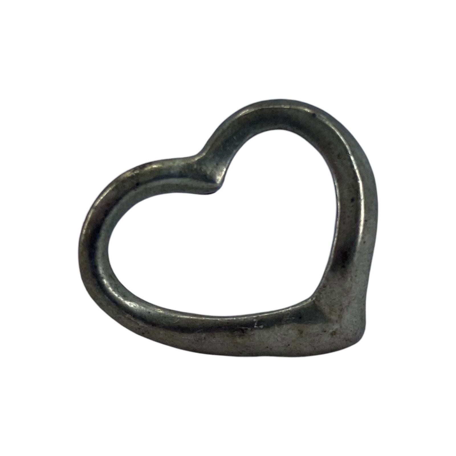 Signed Sterling Simple Heart Pendant 2.1g (1 of 3)