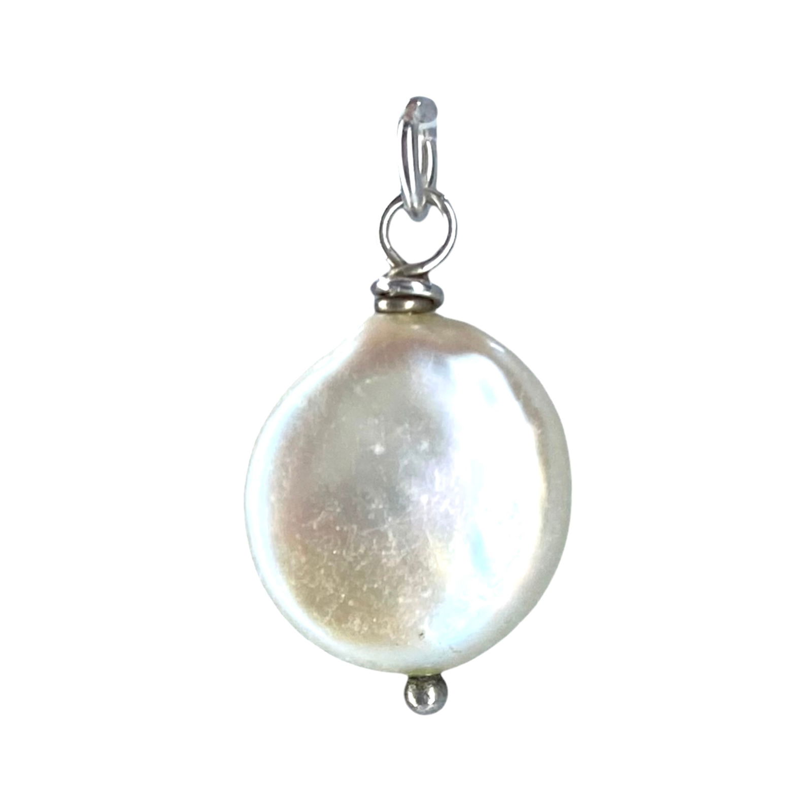 Sterling Mother of Pearl Circle Pendant 1.1g: Sterling Mother of Pearl Circle Pendant 1.1g