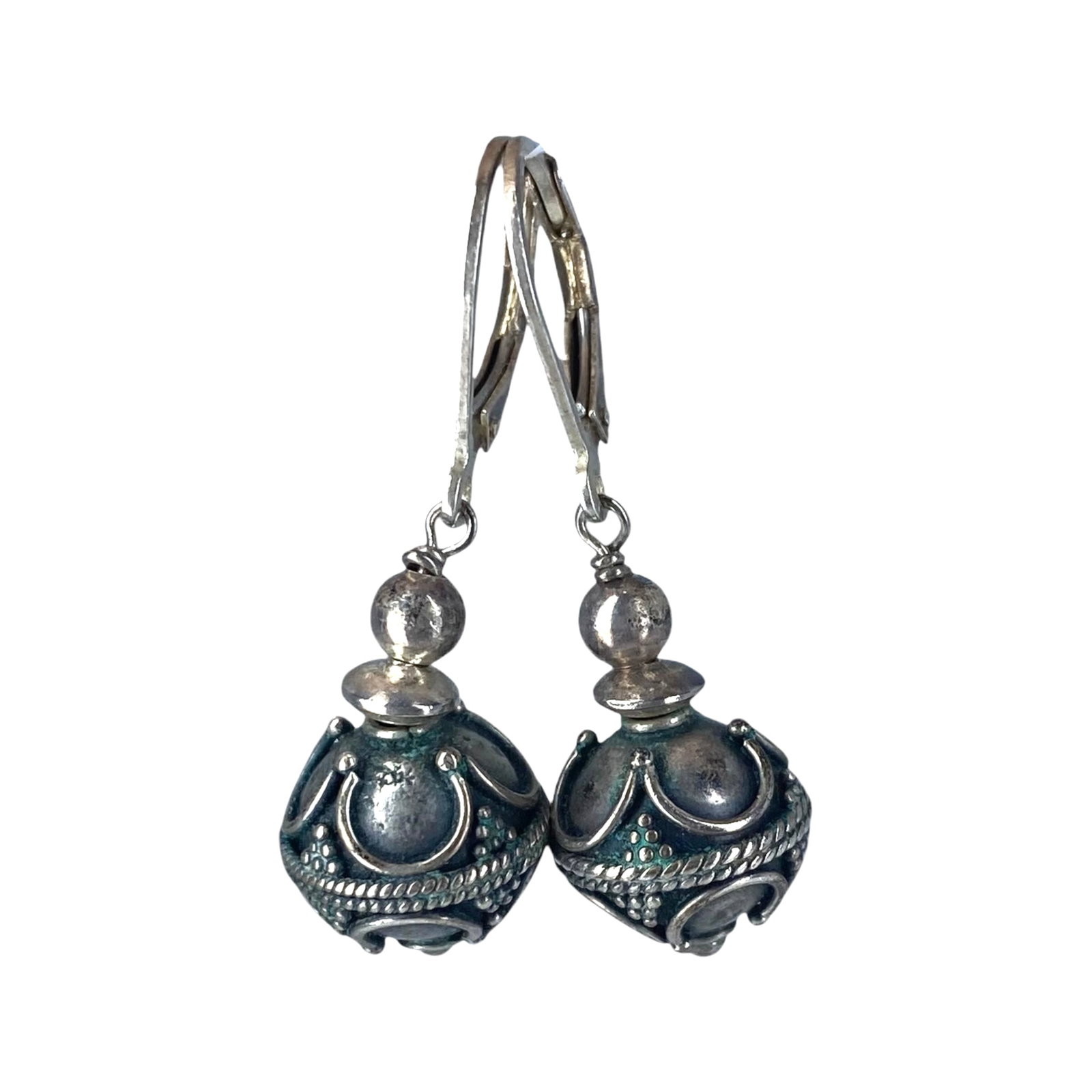 Sterling Intricate Bali Style Ball Earrings 5.2g: Sterling Intricate Bali Style Ball Earrings 5.2g Engraved 925