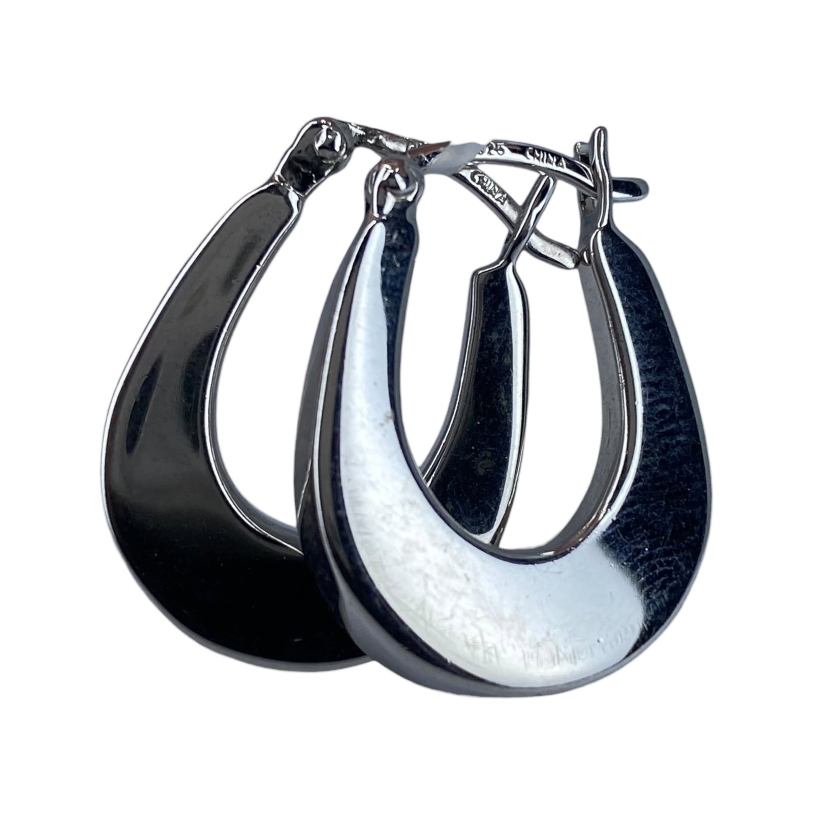 Ross Simons Squared Hoop Earrings 5.01g: Ross Simons Squared Hoop Earrings 5.01g Engraved R 925 China