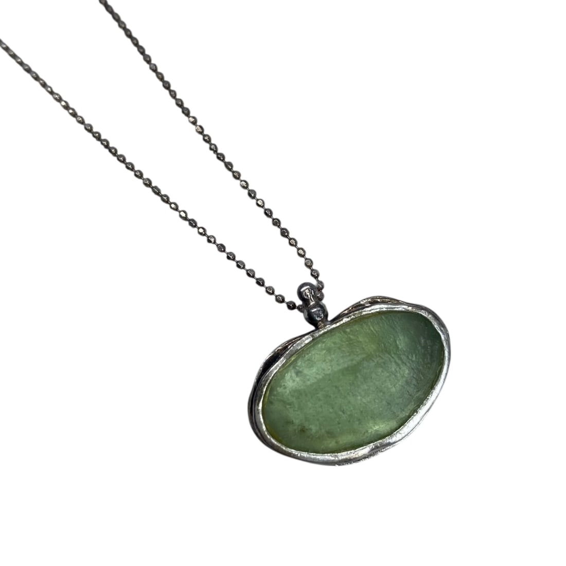 Signed Sterling Green Glass Pendant Bead Chain Necklace 16in 5.14g: Signed Sterling Green Glass Pendant Bead Chain Necklace 16in 5.14g Engraved RD SR 925 Luli? In cursive