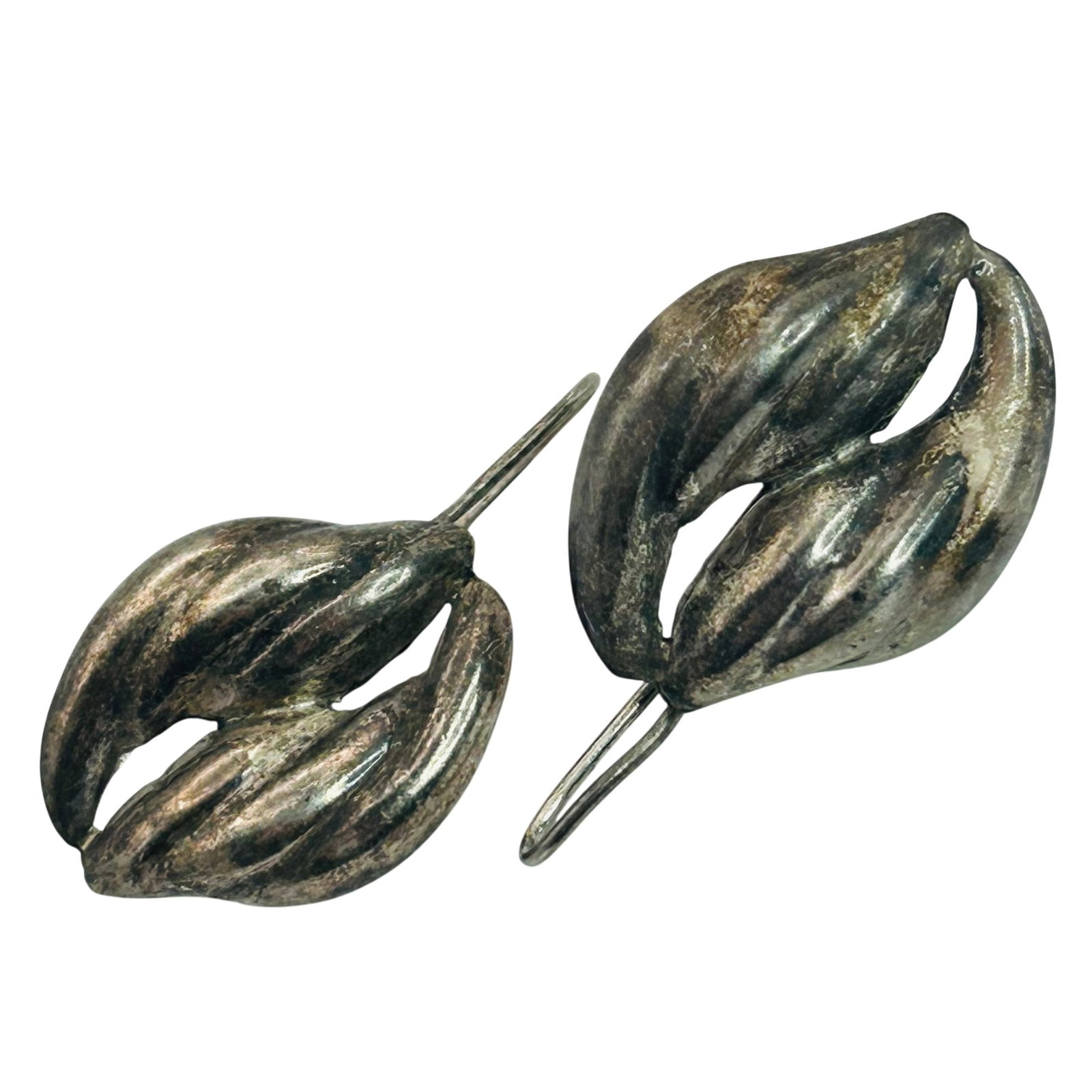 TF-25 Taxco Sterling Hook Back Earrings: TF-25 Taxco Sterling hook back earrings. 7.30g