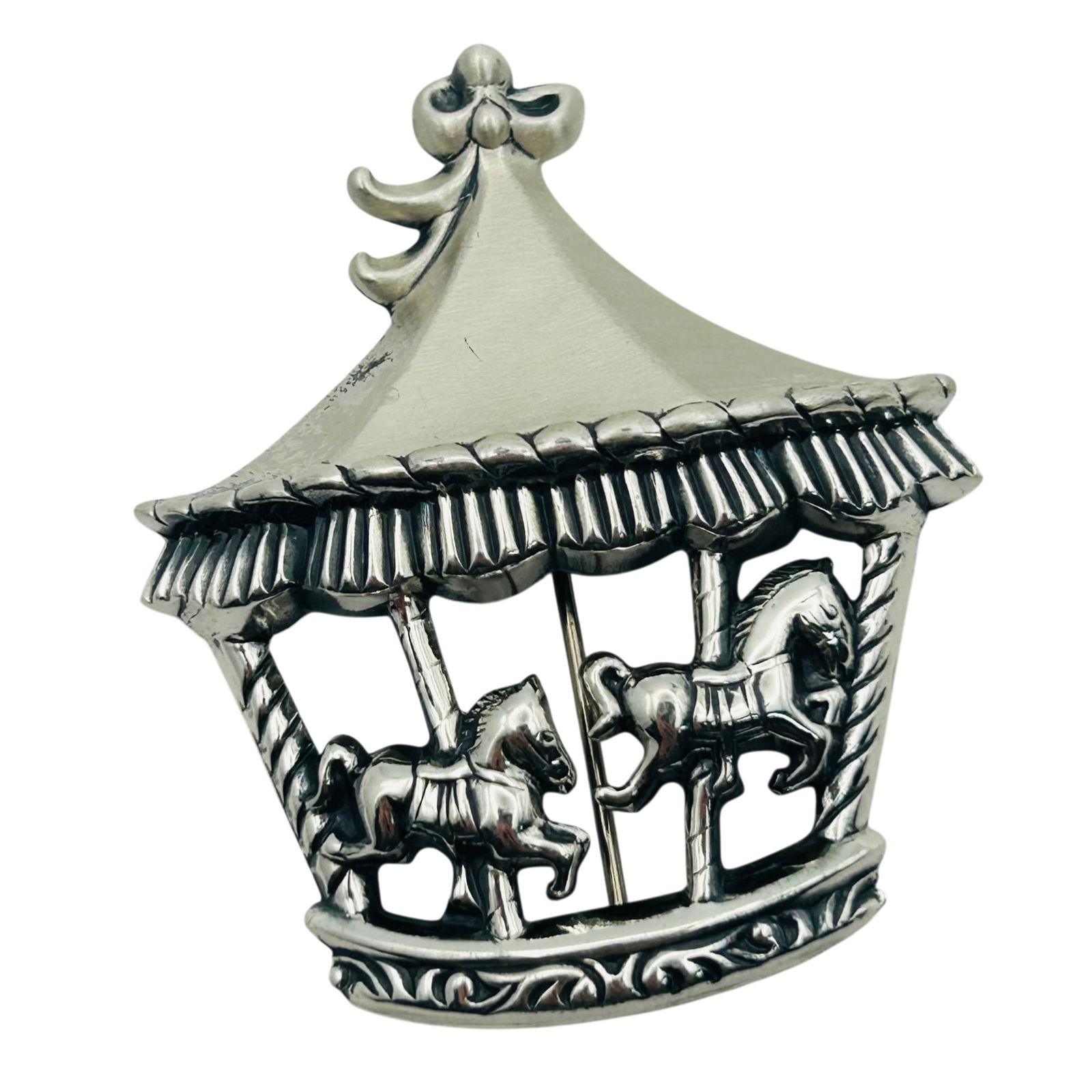 Beau Sterling Carousel Pin (1 of 5)