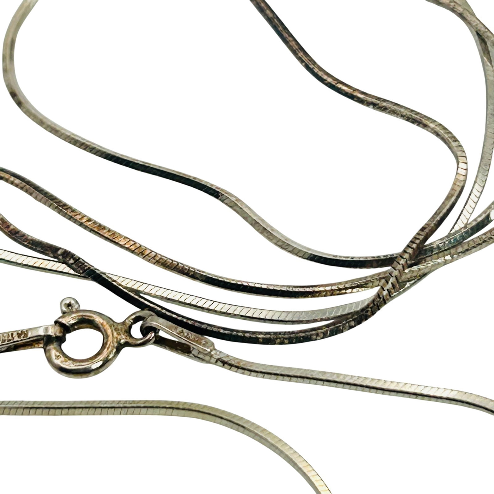 KA 1772 Italy Sterling Snake Chain Necklace: KA 1772 Italy sterling snake chain necklace. 4.20g