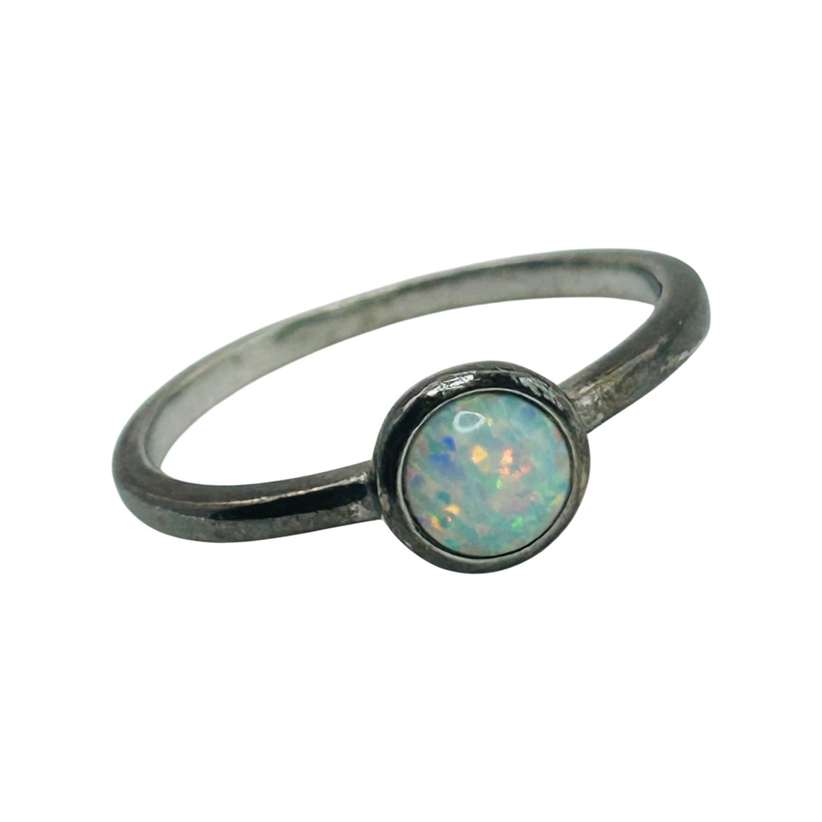 Sterling Opal Ring Size 7: Sterling Opal ring size 7. 1.50g