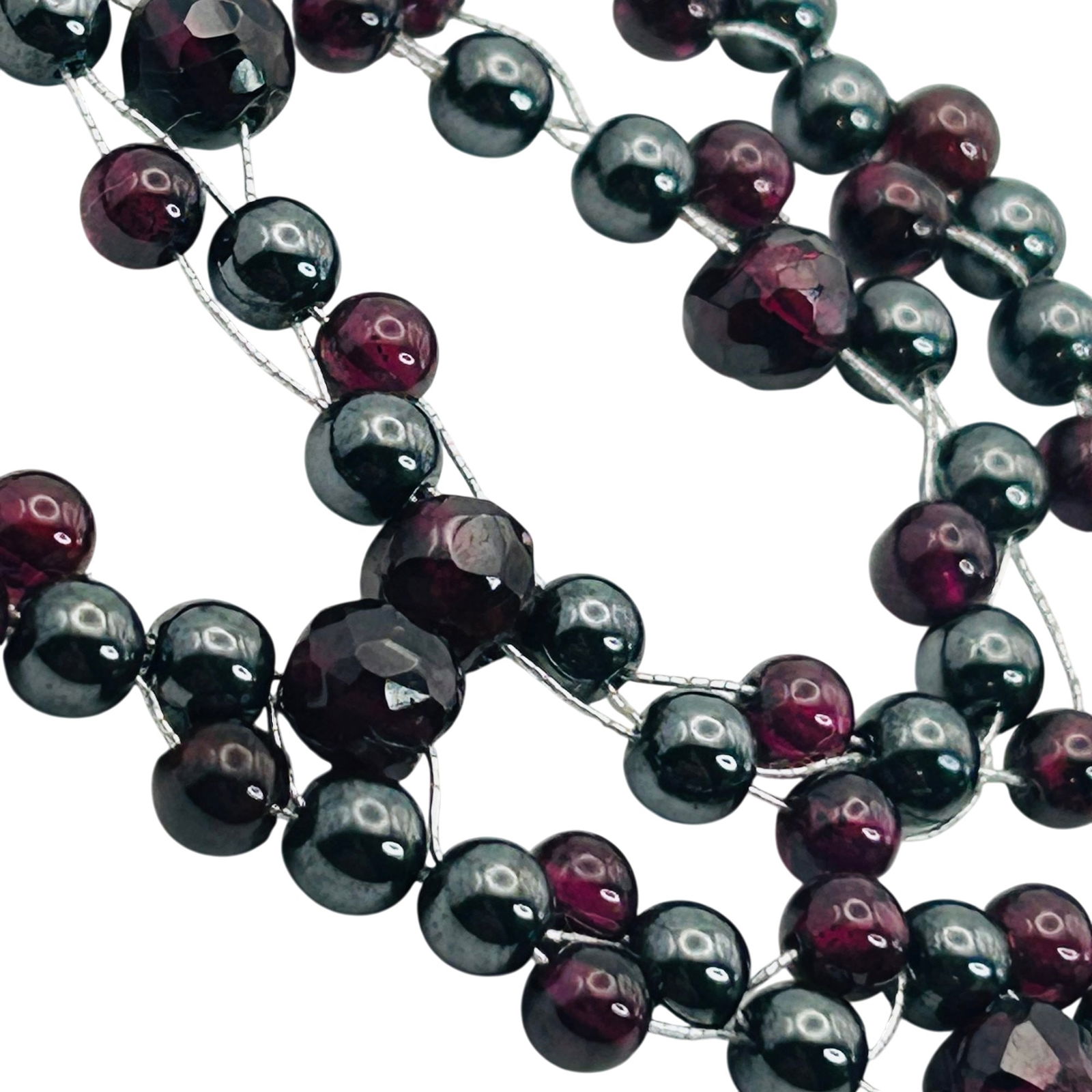 Sterling Garnet Obsidian Necklace: Sterling garnet obsidian necklace. 20.20g