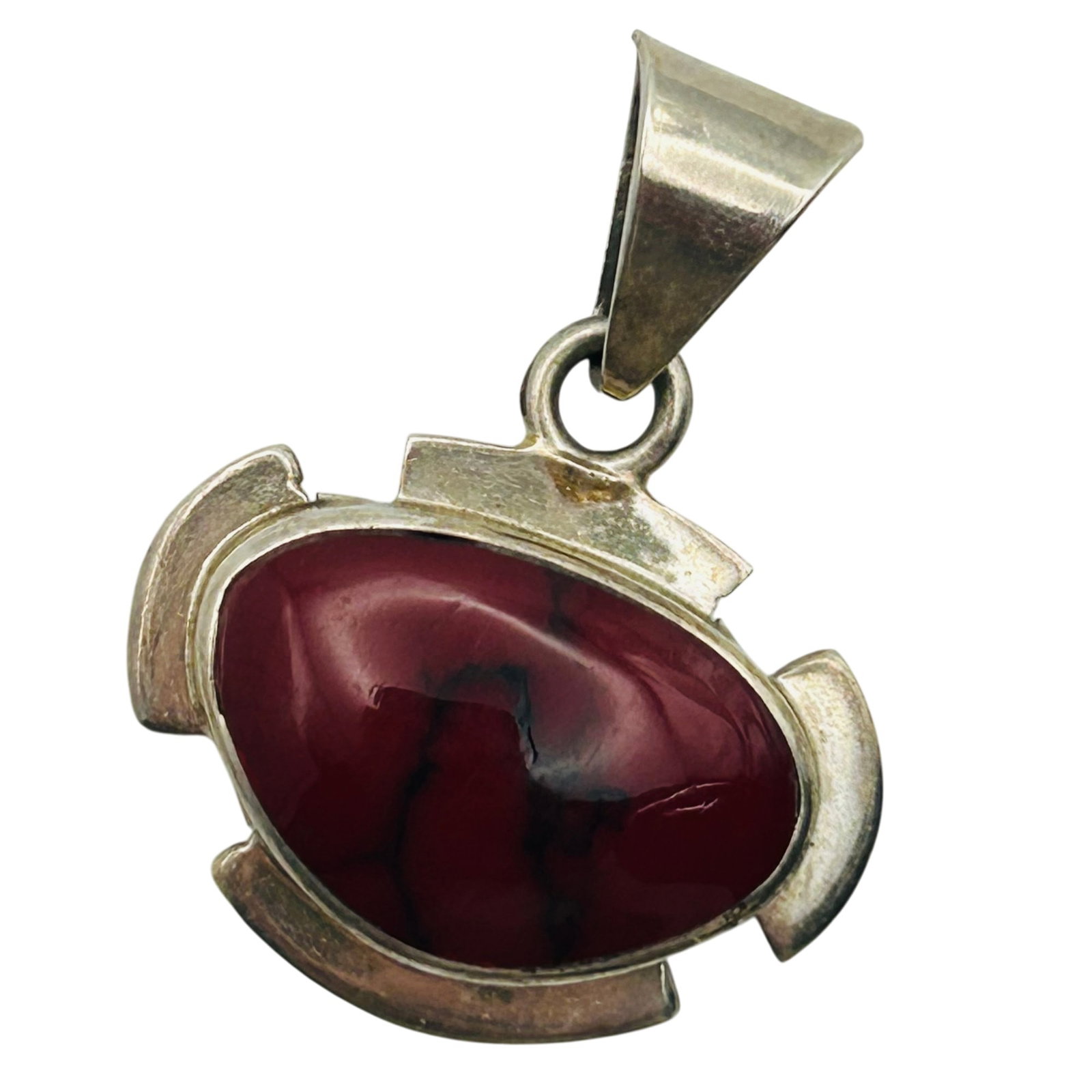 Mexico Sterling Carnelian Pendant: Mexico Sterling carnelian pendant. 12.10g