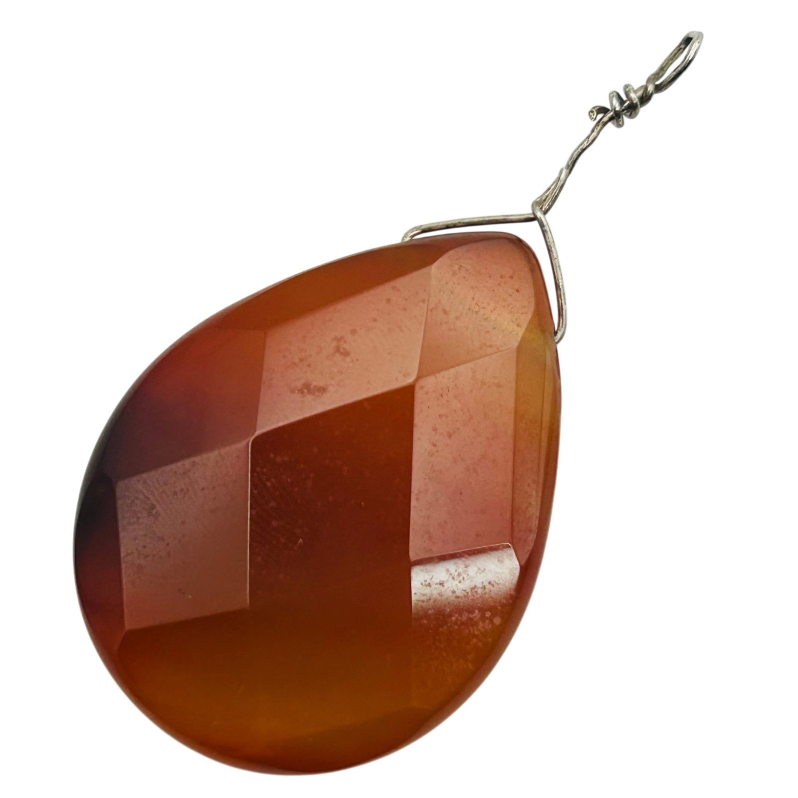 Sterling Carnelian Pendant: Sterling carnelian pendant. 15.30g