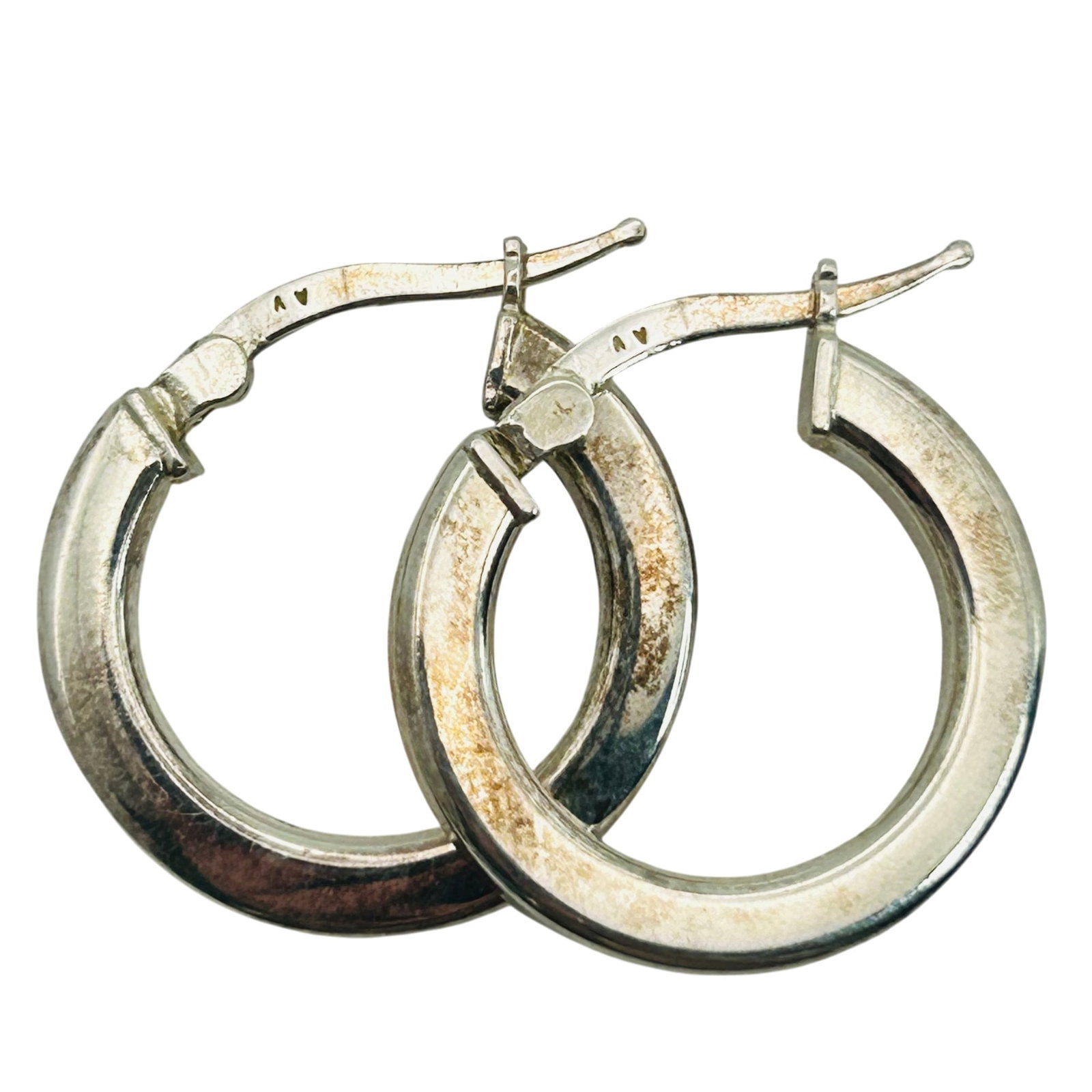 Sterling Hinge Hoop Earrings: Sterling hinge hoop earrings. 2.30g