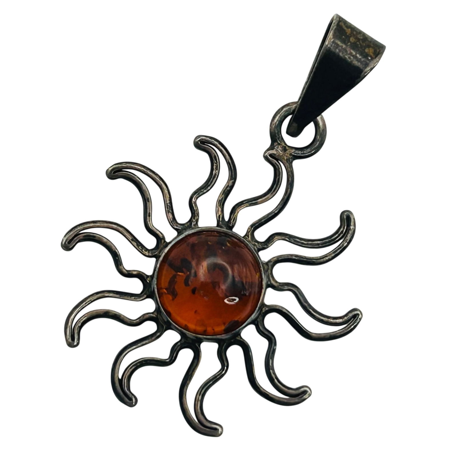 Charles Albert Sterling Amber Sun Pendant: Charles Albert Sterling Amber sun pendant. 3.40g