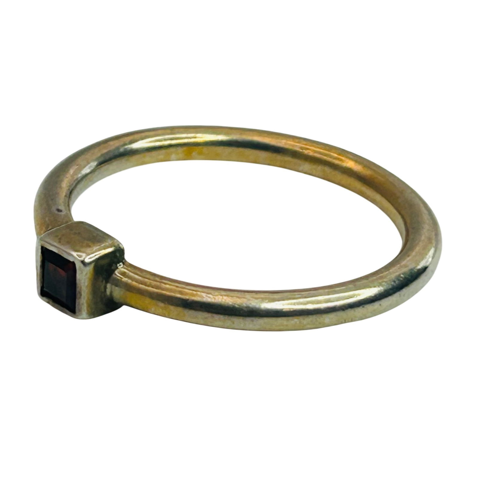 J-J Sterling Garnet Ring Size 12: J-J Sterling garnet ring size 12. 4.70g