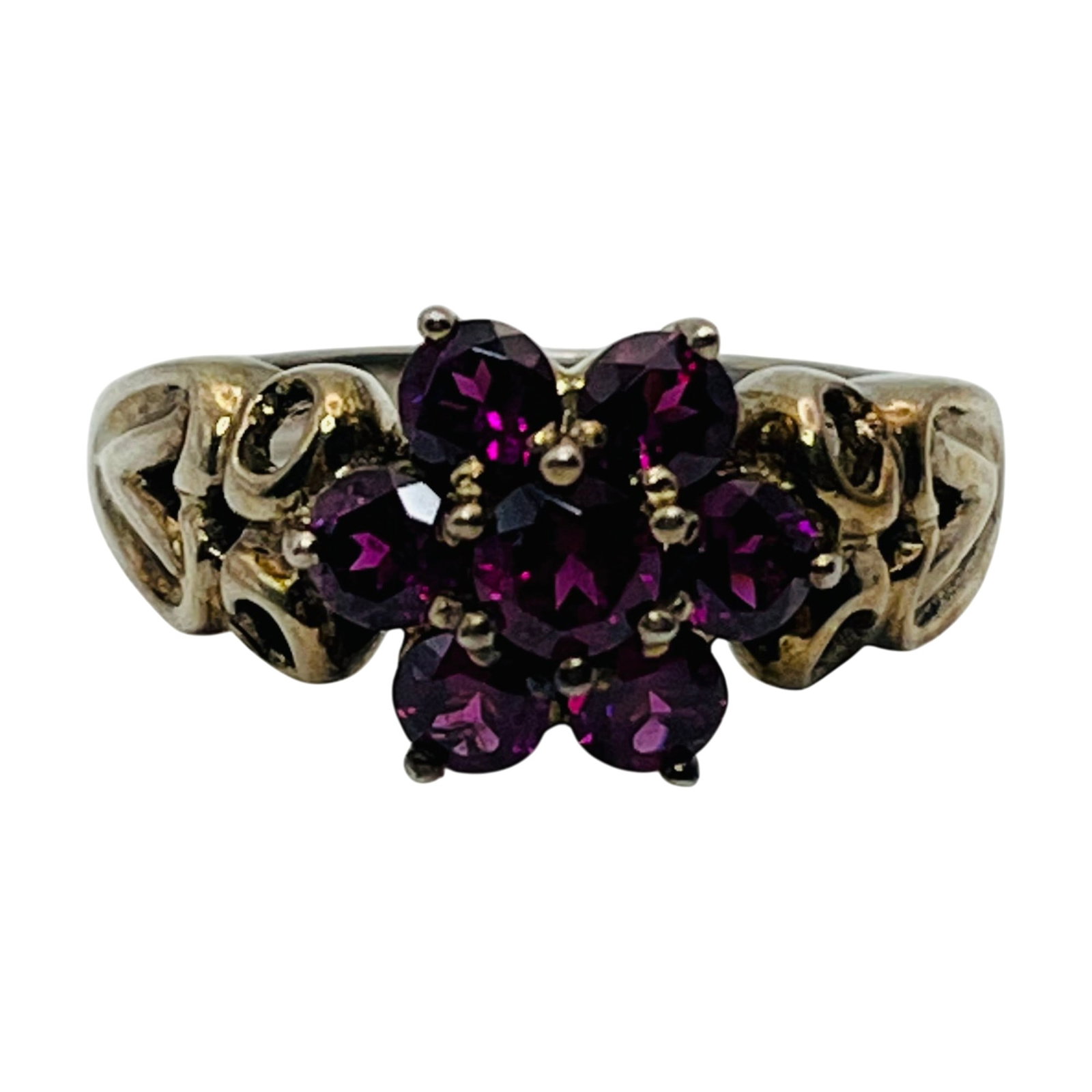 Hong Kong Sterling Garnet Flower Ring Size 10 (1 of 6)