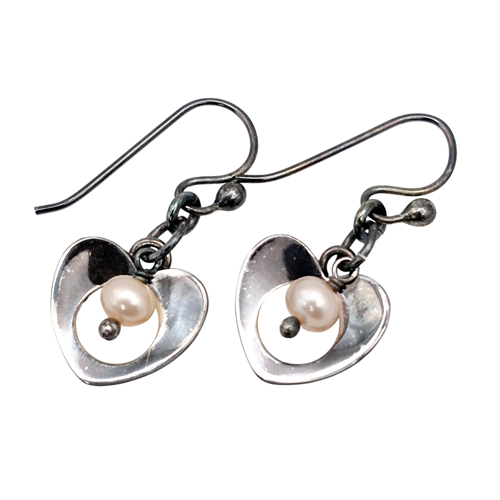 FF Sterling Pearl Heart Dangle Earrings (1 of 6)