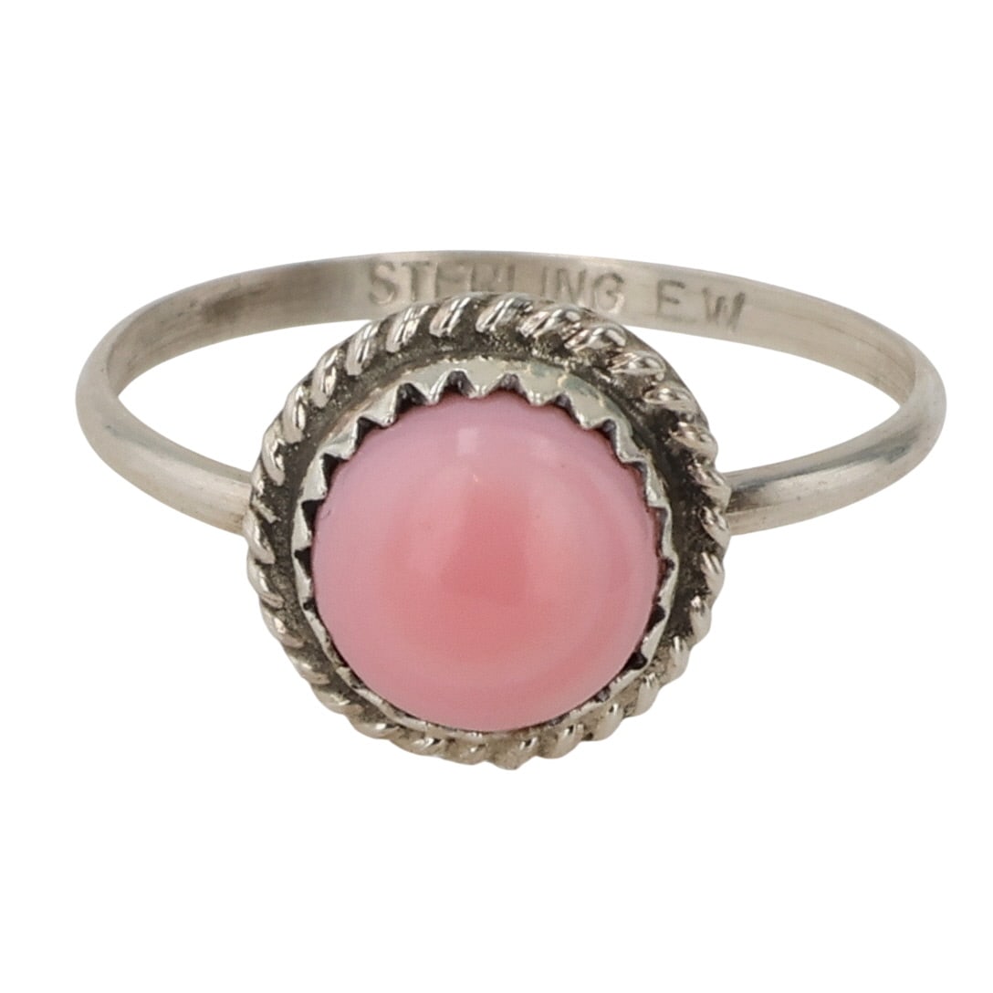 Esther White Navajo Sterling Pink Conch Shell Ring Sz 8.25: Esther White Navajo Sterling Pink Conch Shell Ring 1.5g Sz 8.25
