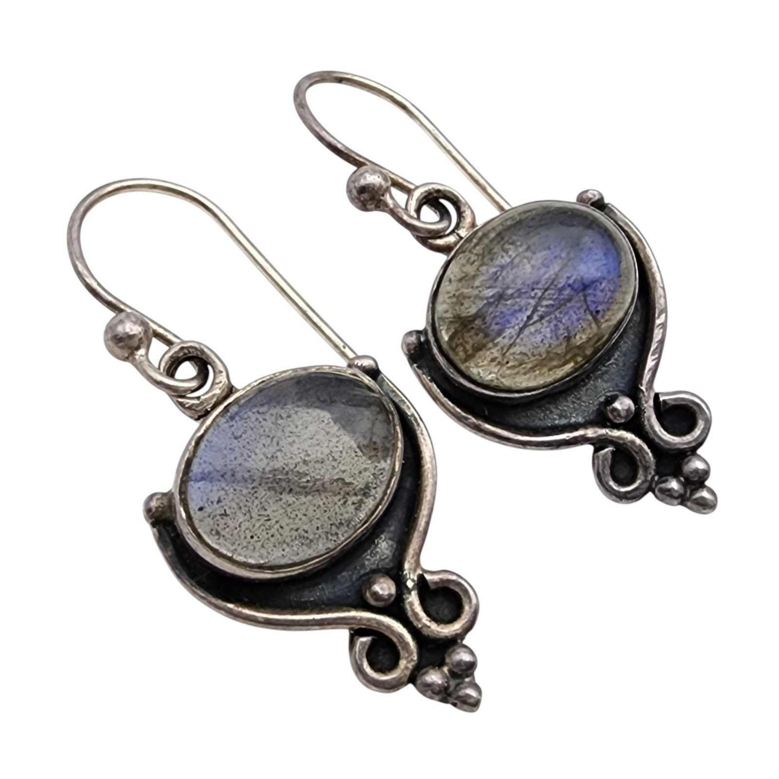 Sterling Labradorite Dangle Earrings: Sterling Labradorite Dangle Earrings 4.3g