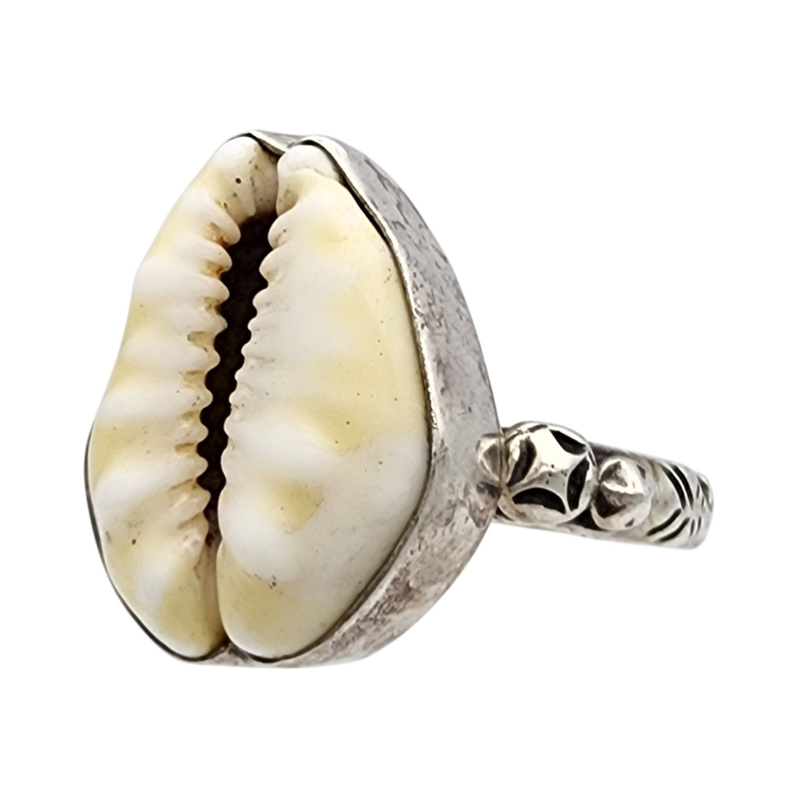 Artisan Sterling Hand Stamped Shell Ring Sz 8 (1 of 8)