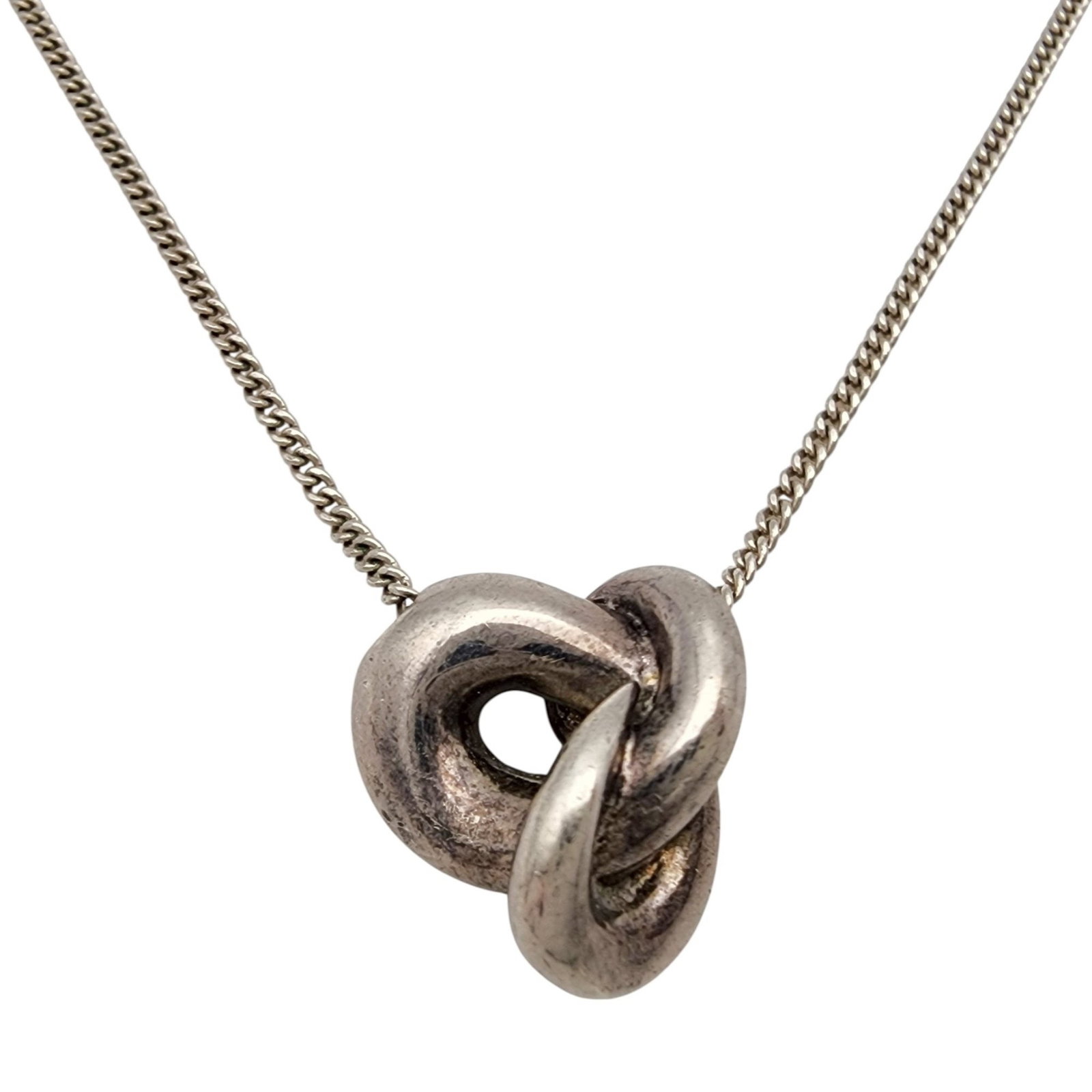 Sterling Love Knot Chain Necklace: Sterling Love Knot Chain Necklace 9.6g