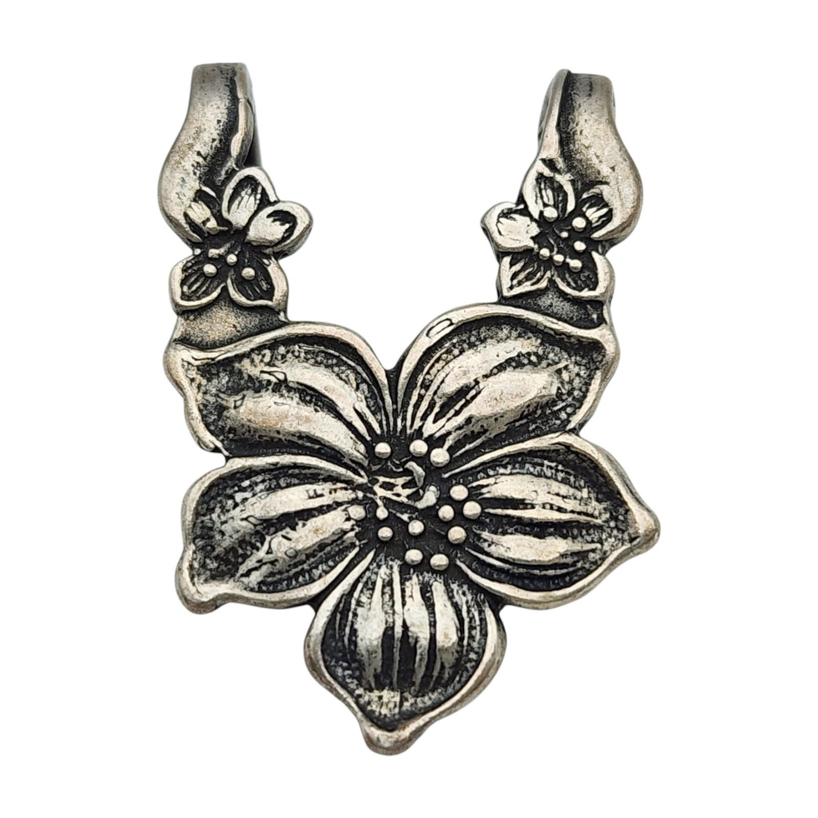 Sterling Flower Pendant: Sterling Flower Pendant 4.6g